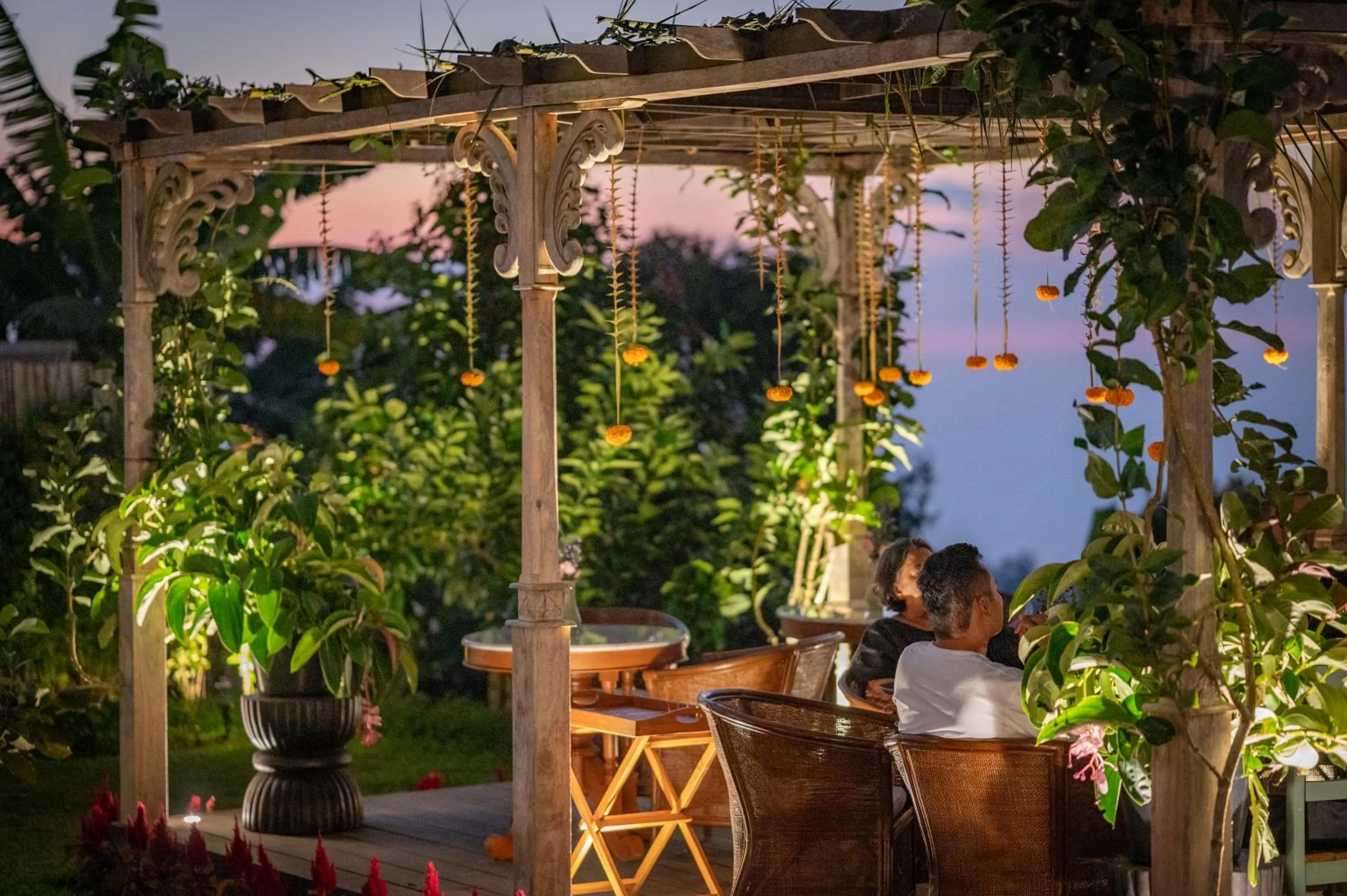 Restaurant/places to eat in Umah Lusa