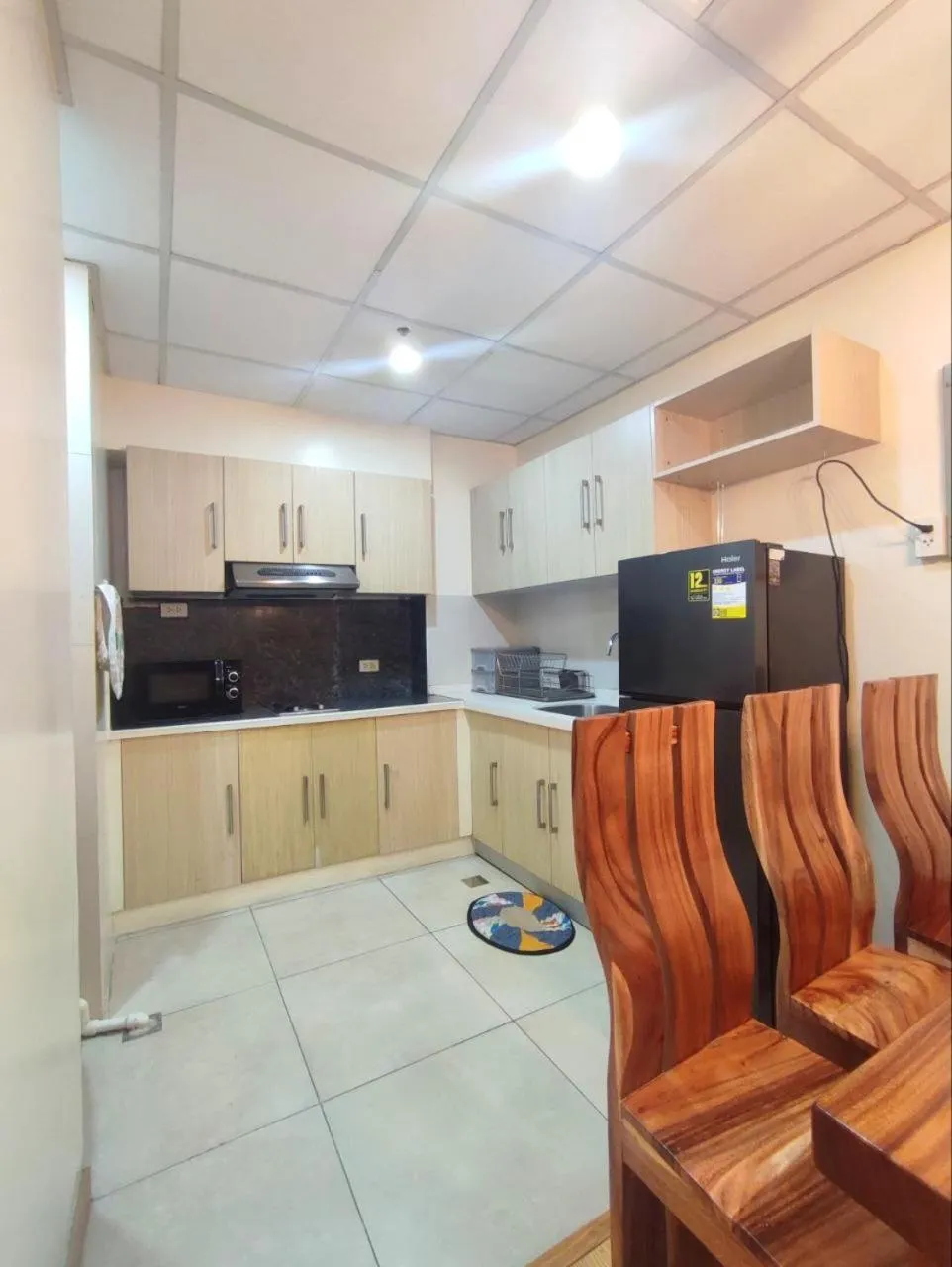 Kitchen or kitchenette in Cedar Peak Baguio Staycation