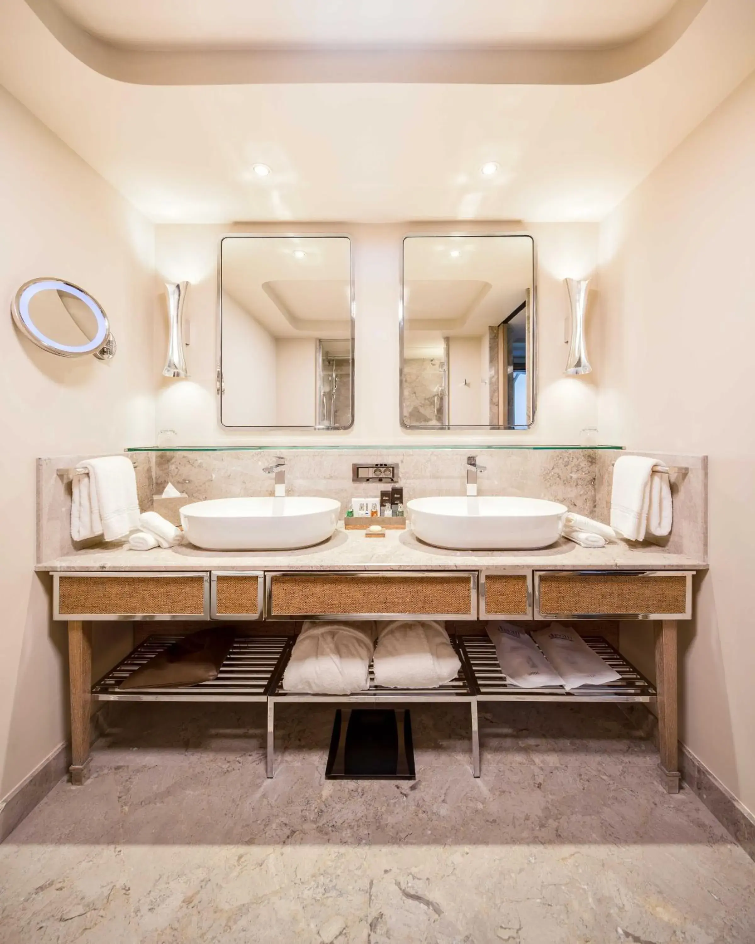 Suite with Sea View - single occupancy in Divan Bodrum Palmira Suite with Sea View - single occupancy in Divan Bodrum Palmira