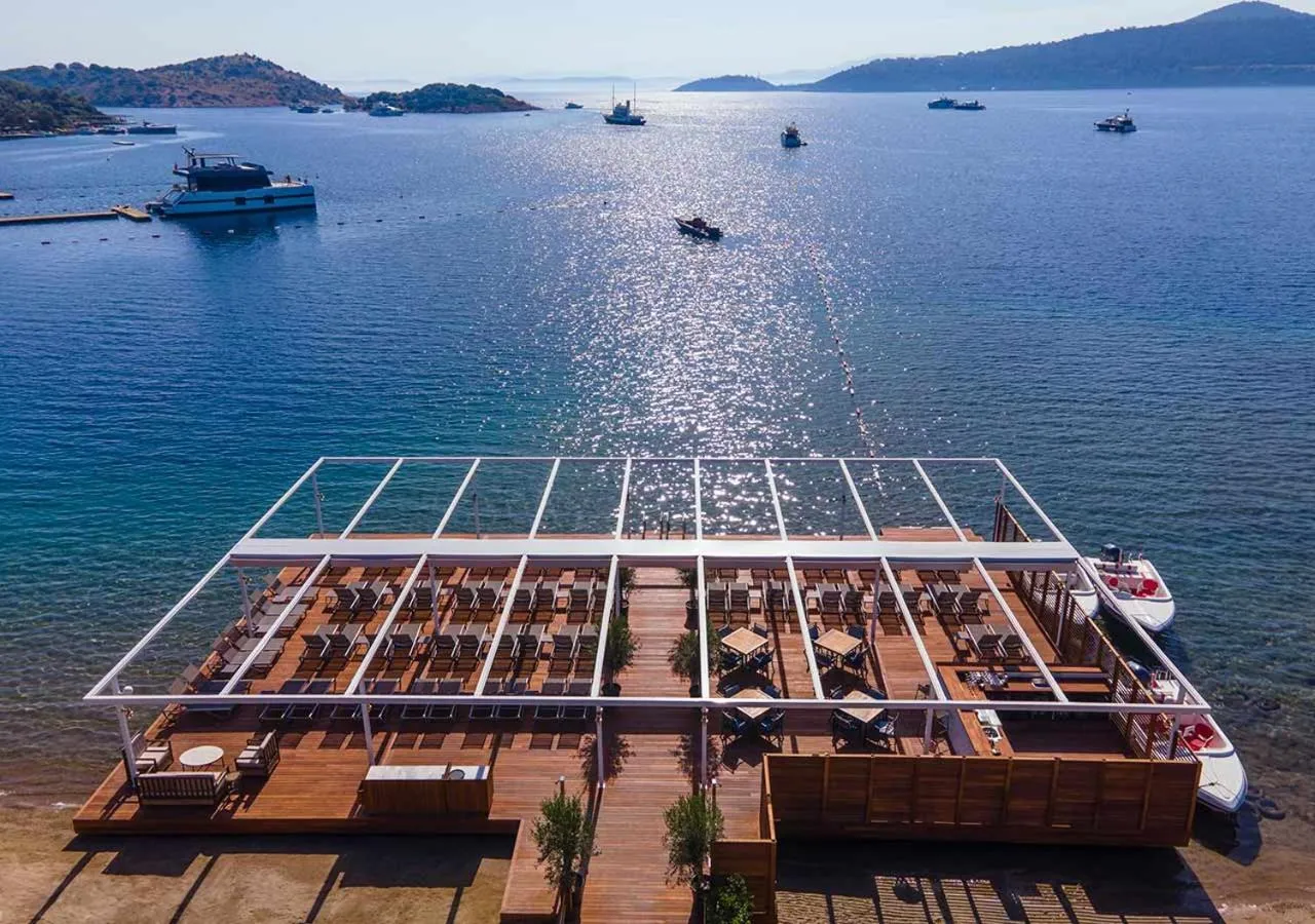 Beach in Divan Bodrum Palmira