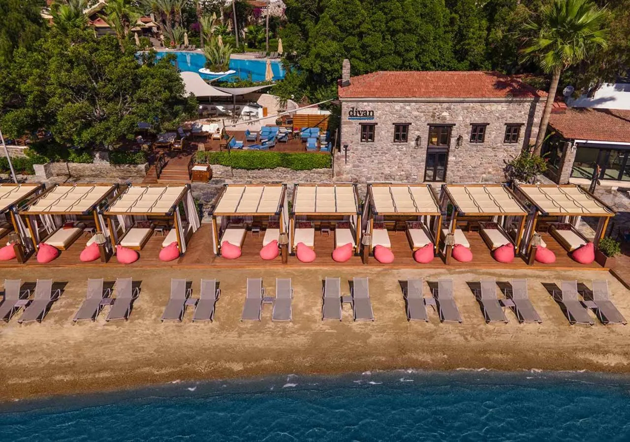 Beach in Divan Bodrum Palmira