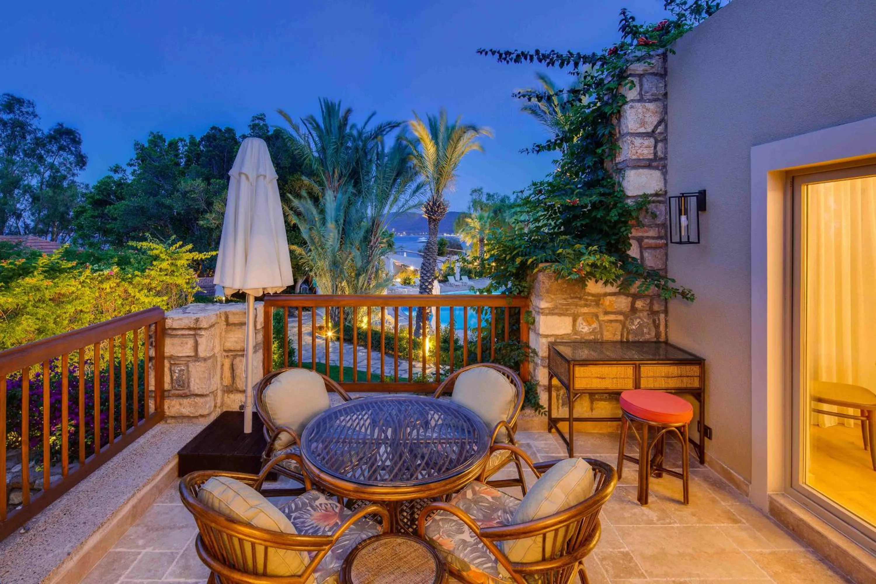 Balcony/Terrace in Divan Bodrum Palmira