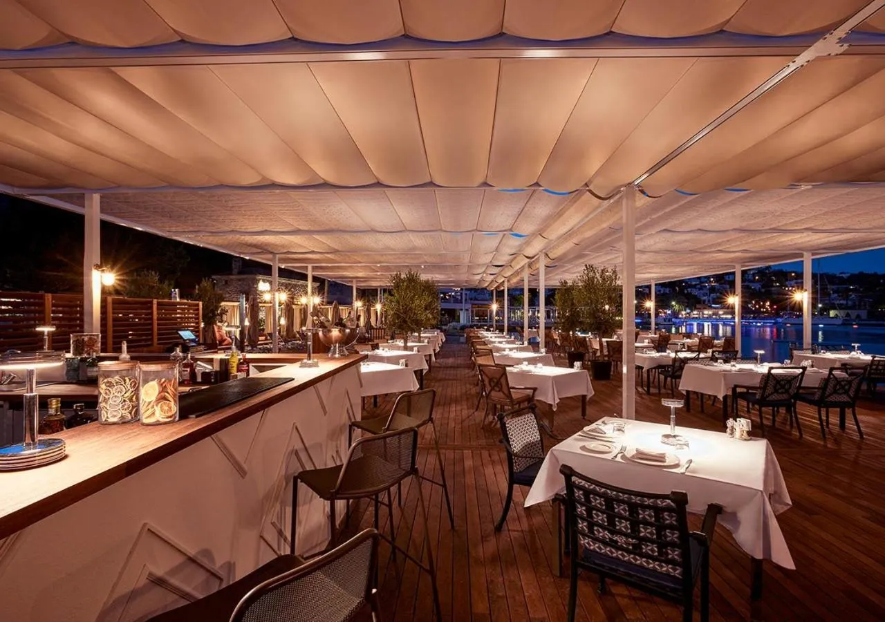 Restaurant/places to eat in Divan Bodrum Palmira