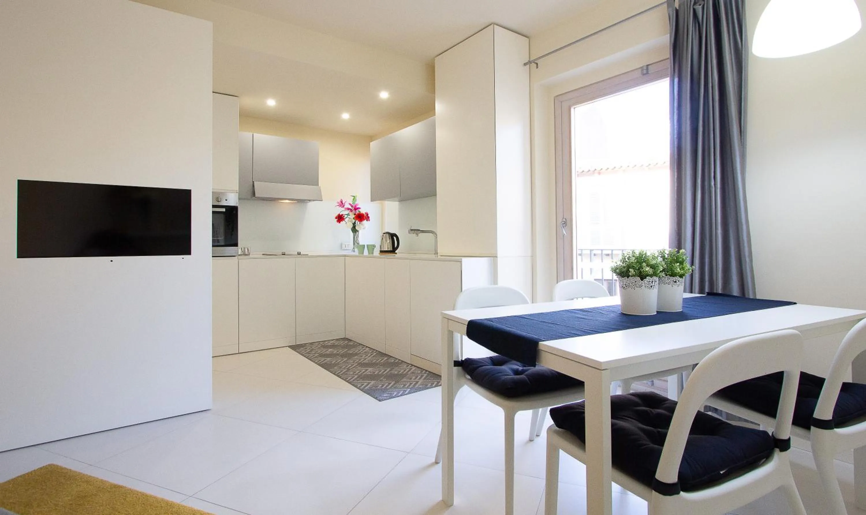 TV and multimedia in Stesicoro Exclusive House