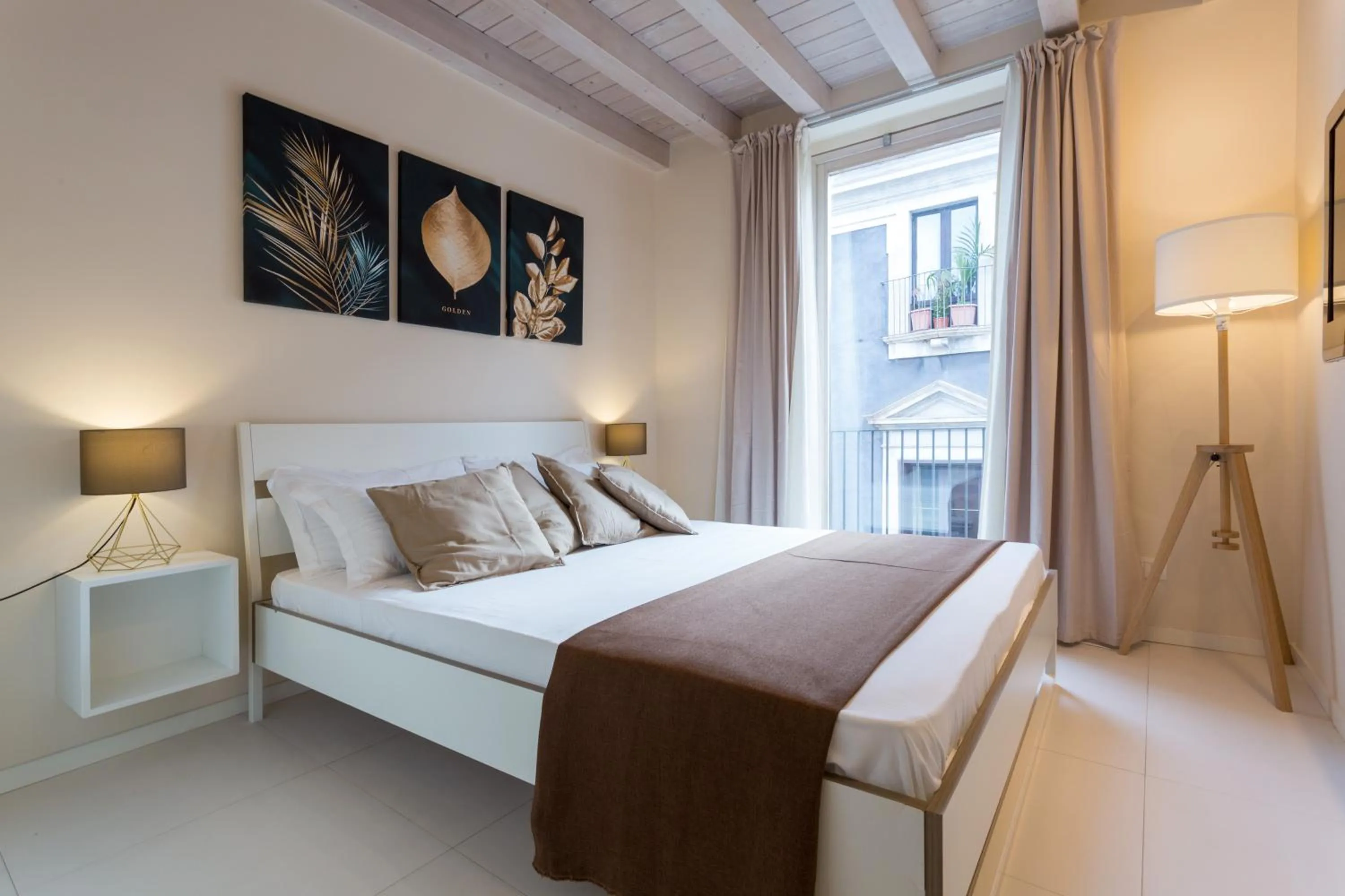 Bed in Stesicoro Exclusive House