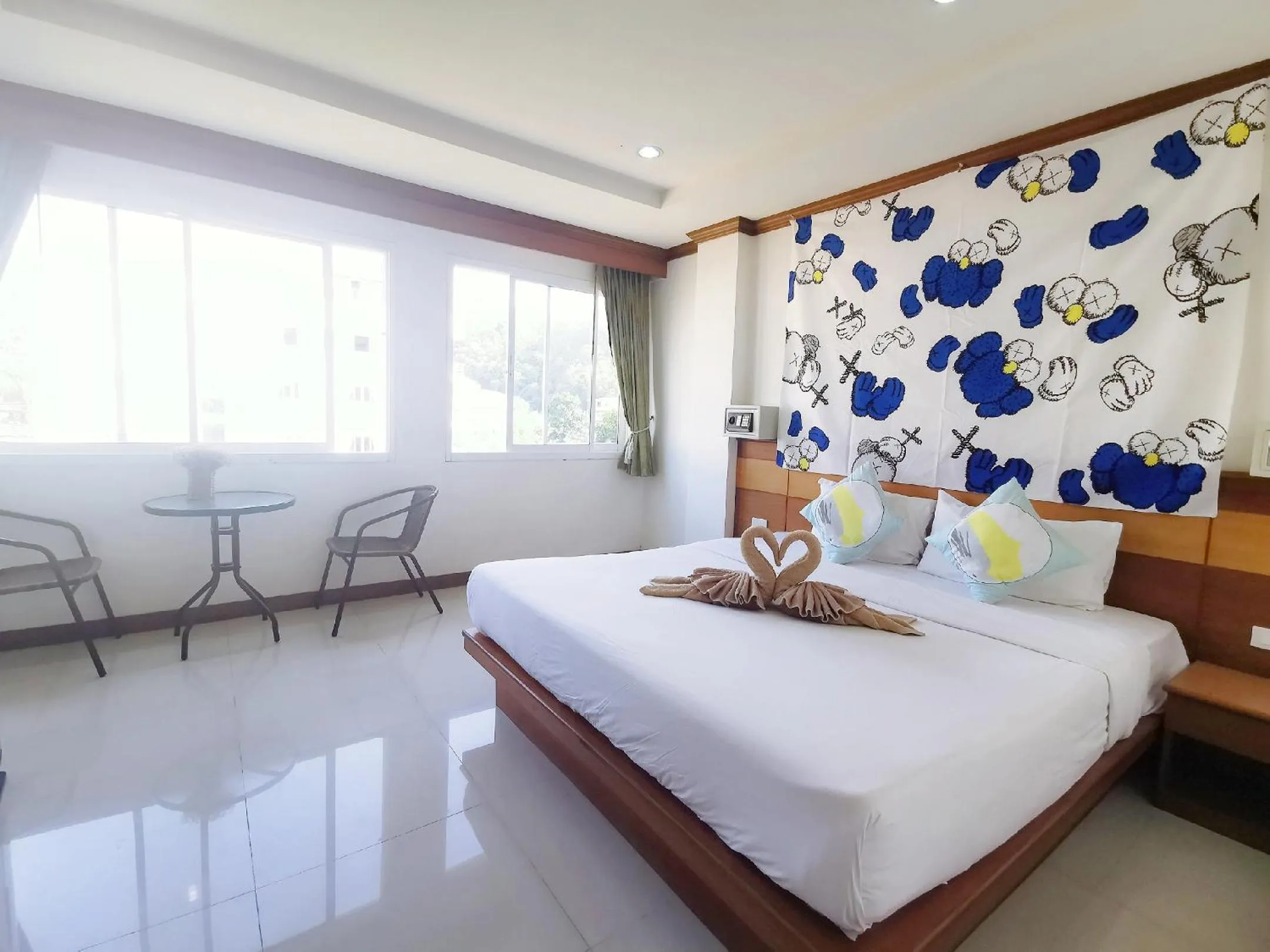 Bed in Lanting House Phuket