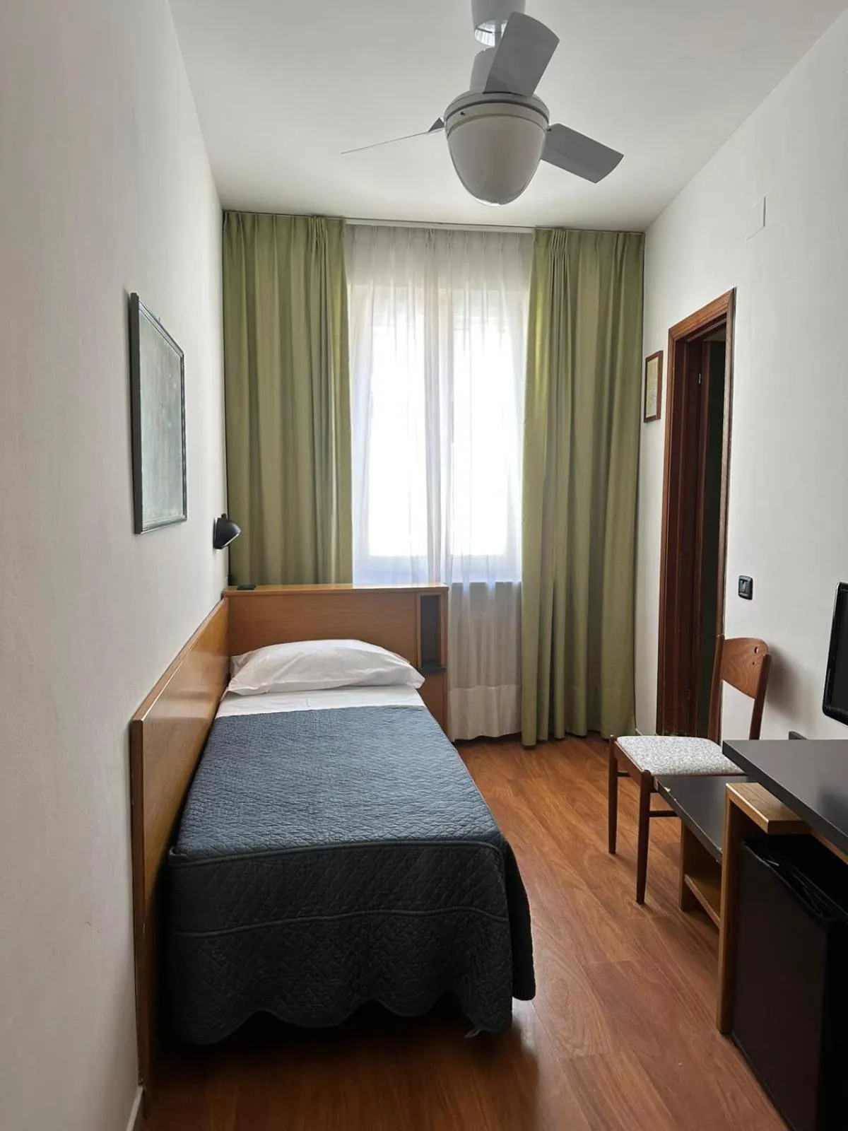 Bed in Hotel Roma Assisi