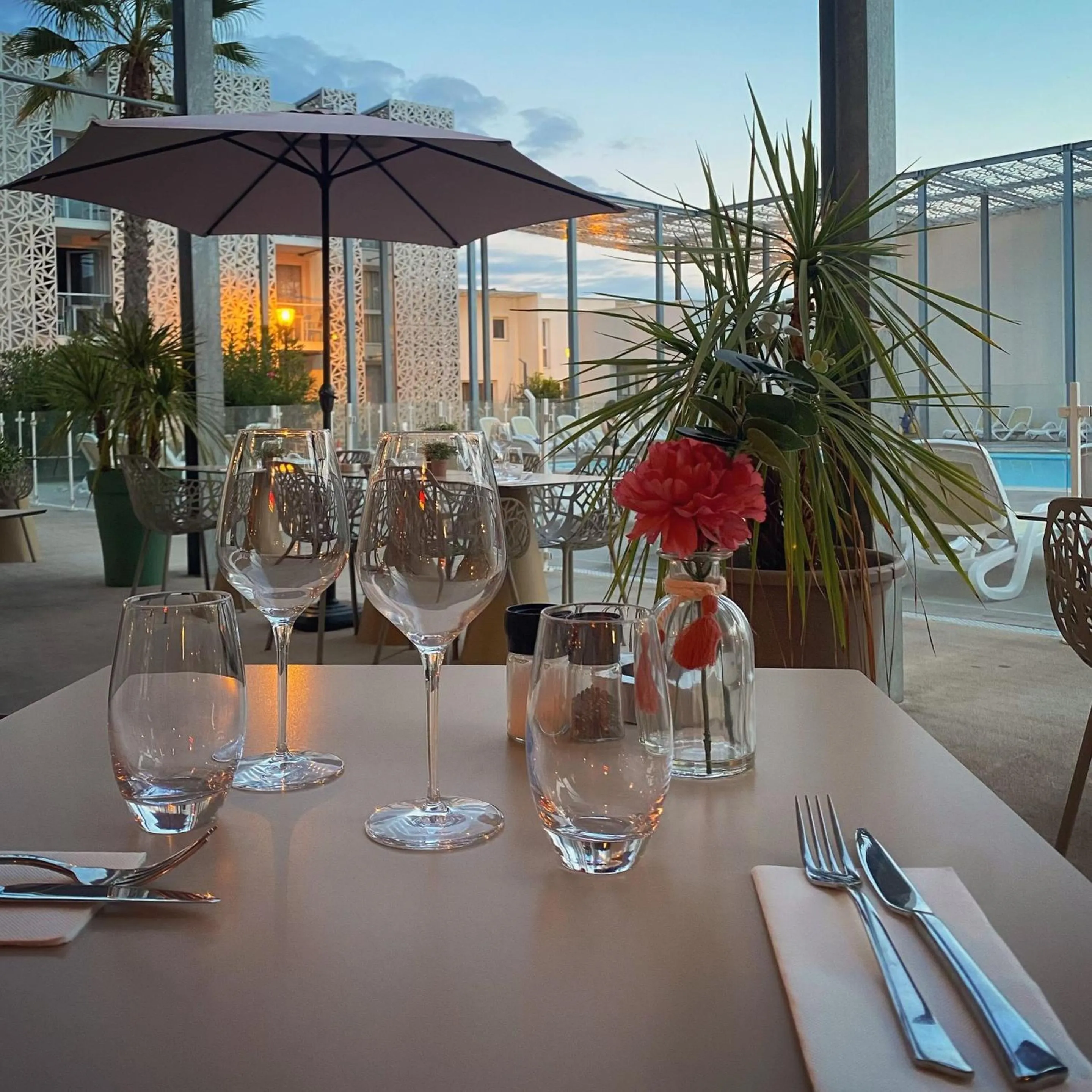 Restaurant/places to eat in Appart'Hotel Nakâra by Odalys