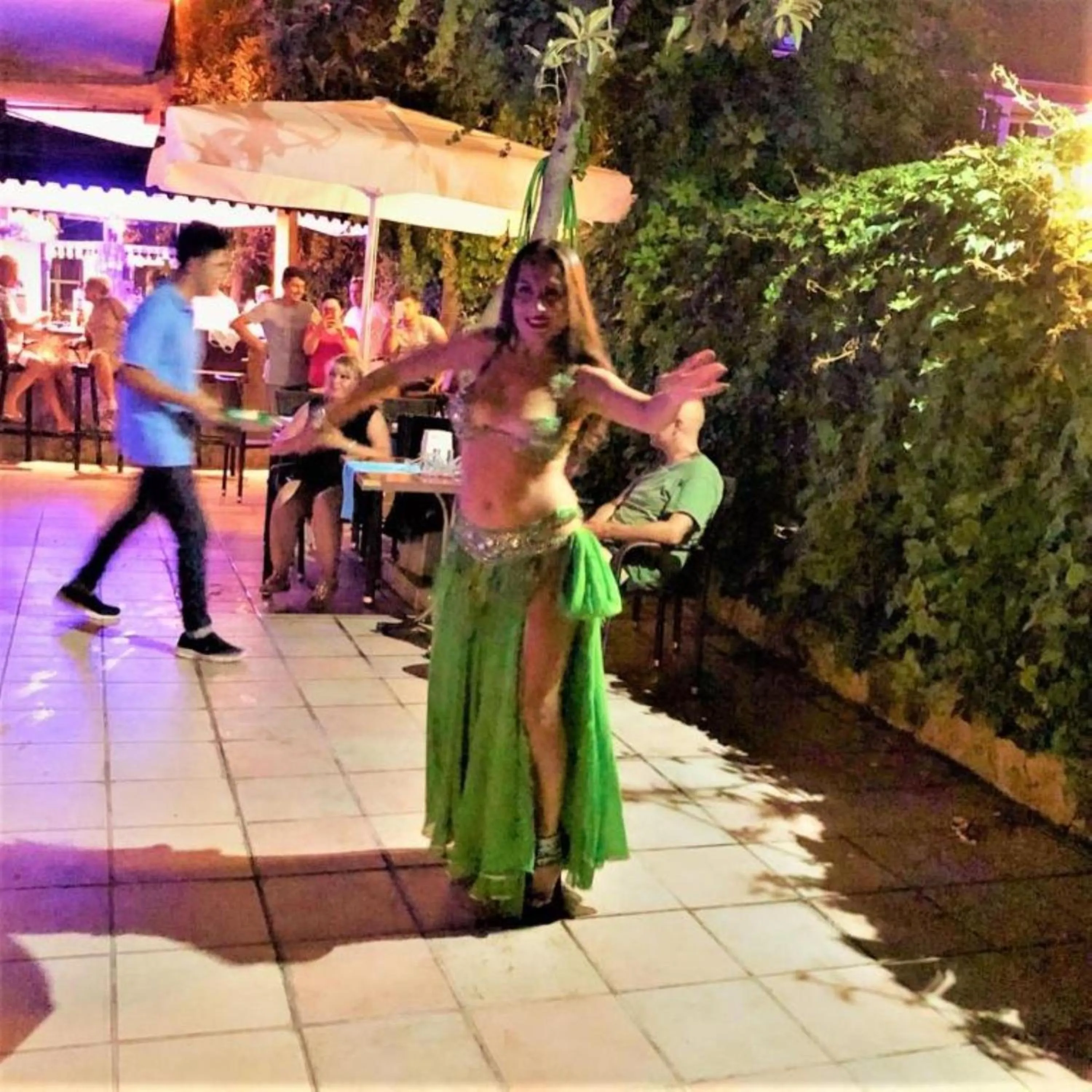 Entertainment in Select Suite & Apart Hotel