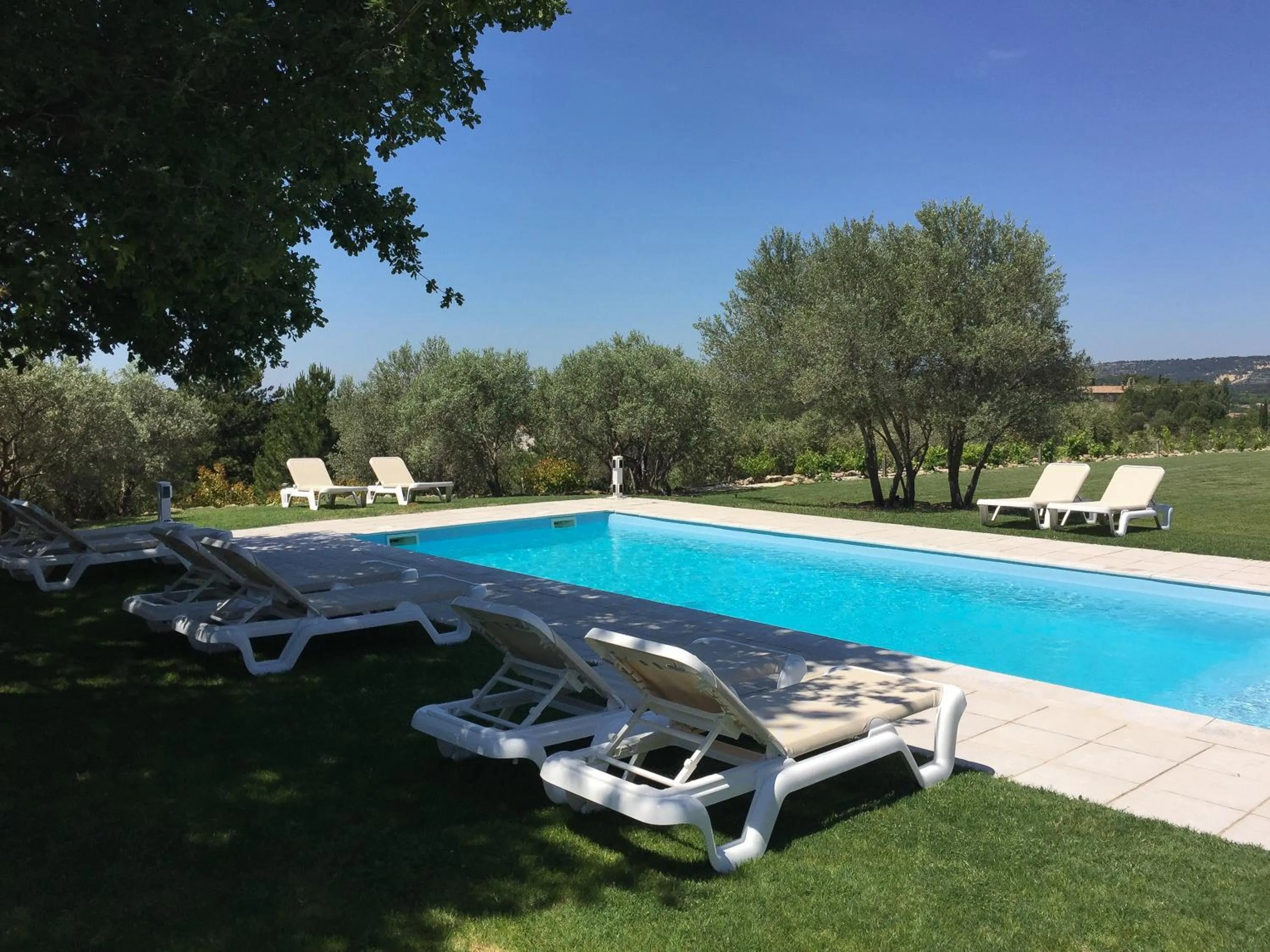 Swimming pool in La Bastide au Ventoux
