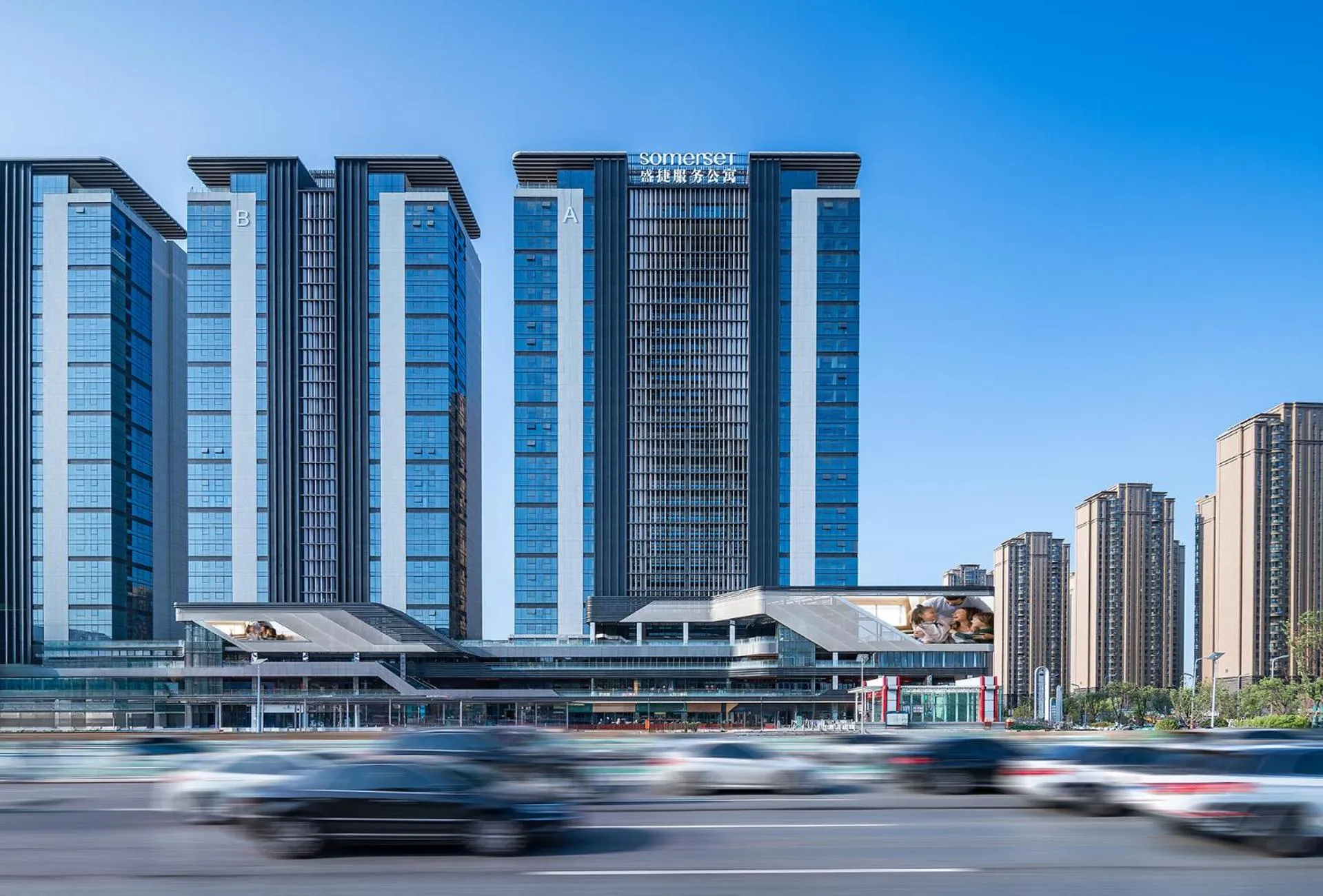 Property building in Somerset Fengdong Xi'an