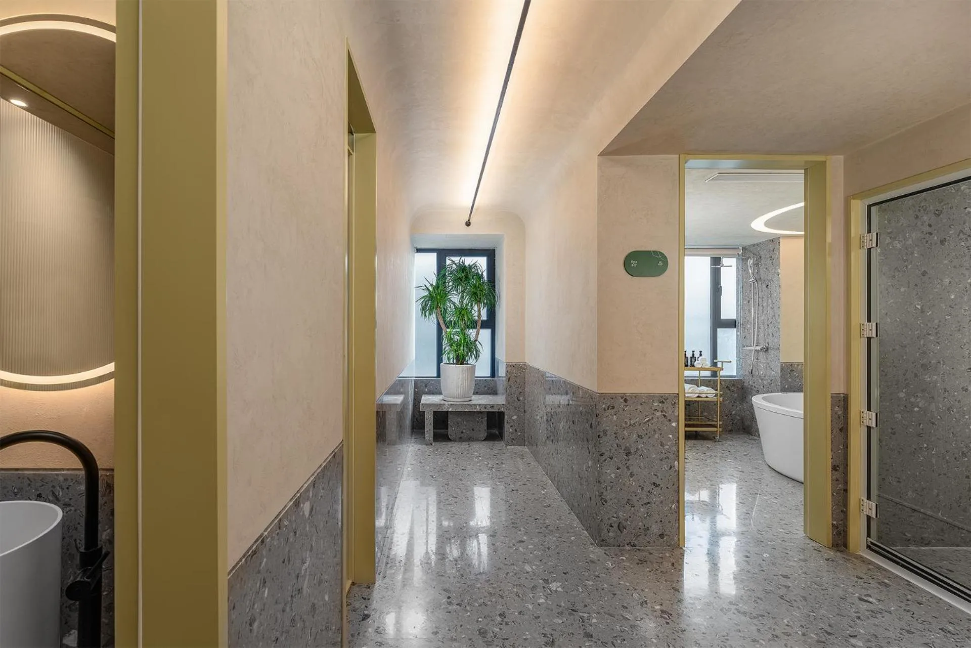 Spa and wellness centre/facilities in Somerset Fengdong Xi'an