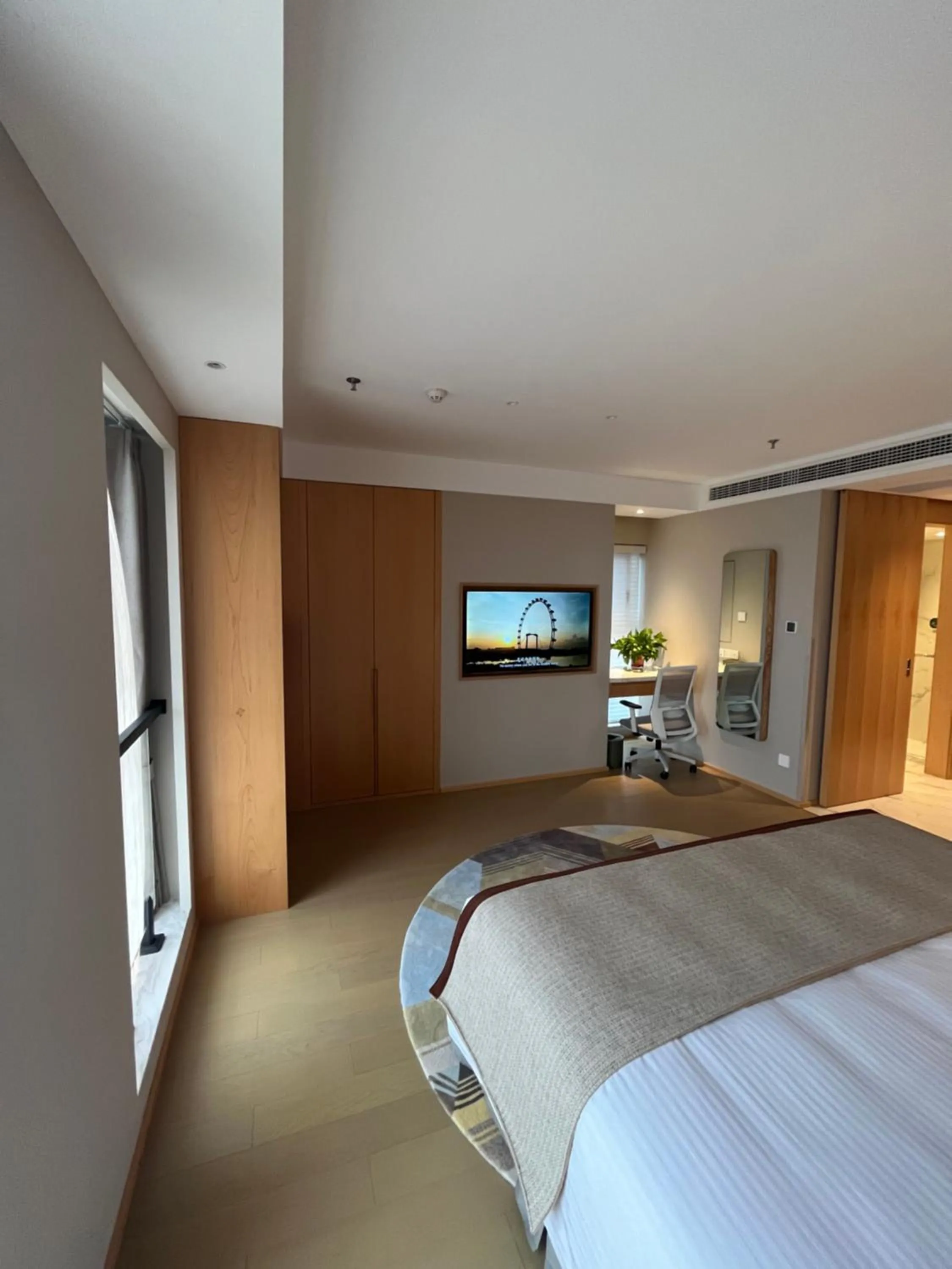 Communal lounge/ TV room in Somerset Fengdong Xi'an