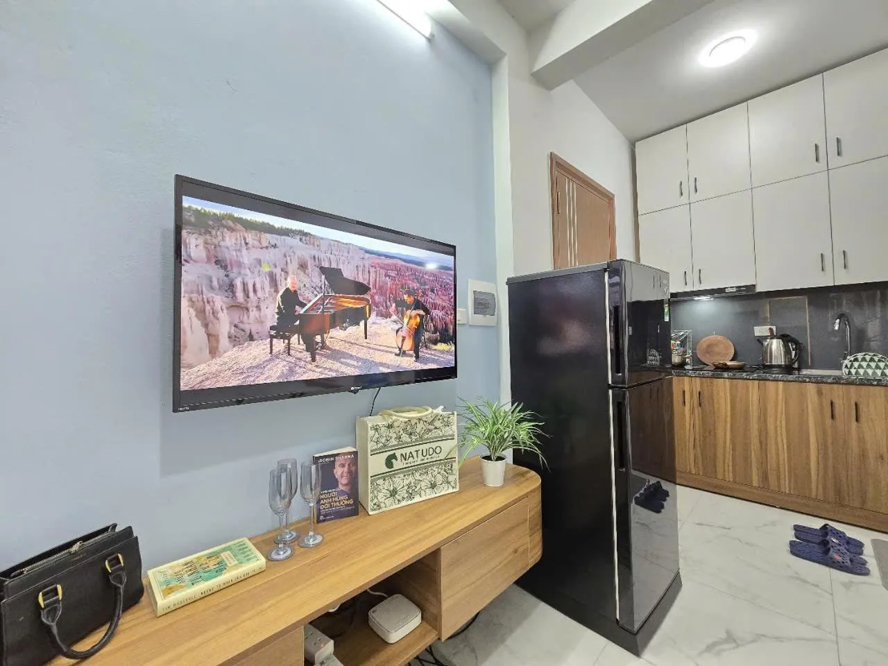 TV and multimedia in The Chilling'N Homestay Ha Noi 89