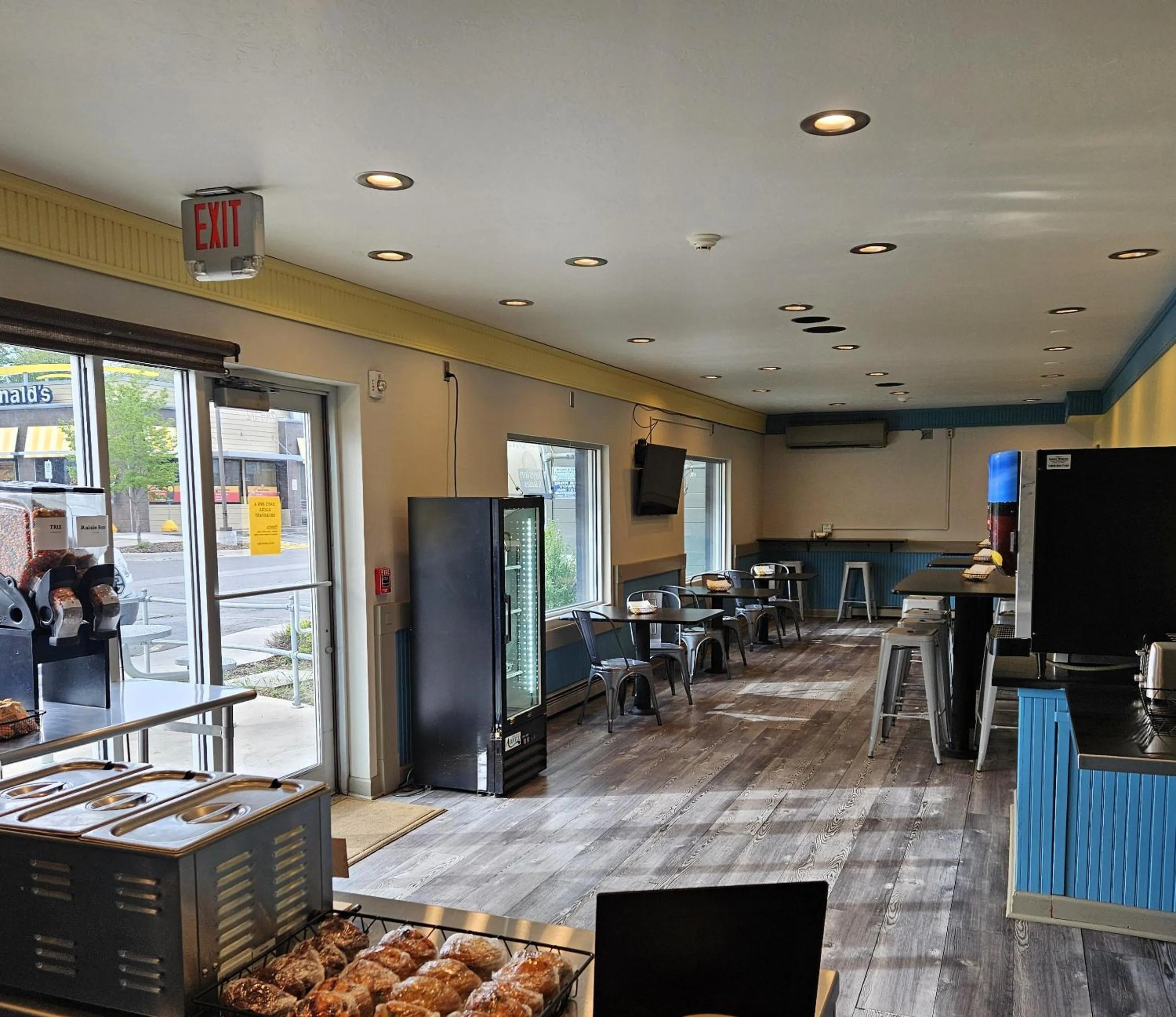 Breakfast in Days Inn and Suites by Wyndham Downtown Missoula-University