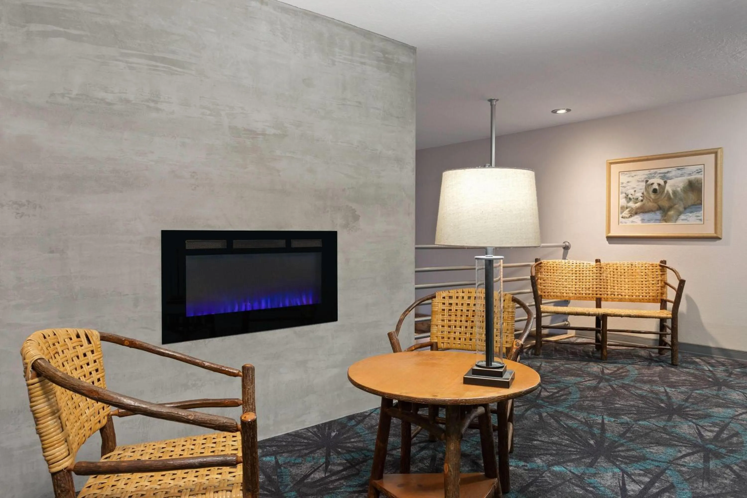 Lobby or reception in Days Inn and Suites by Wyndham Downtown Missoula-University