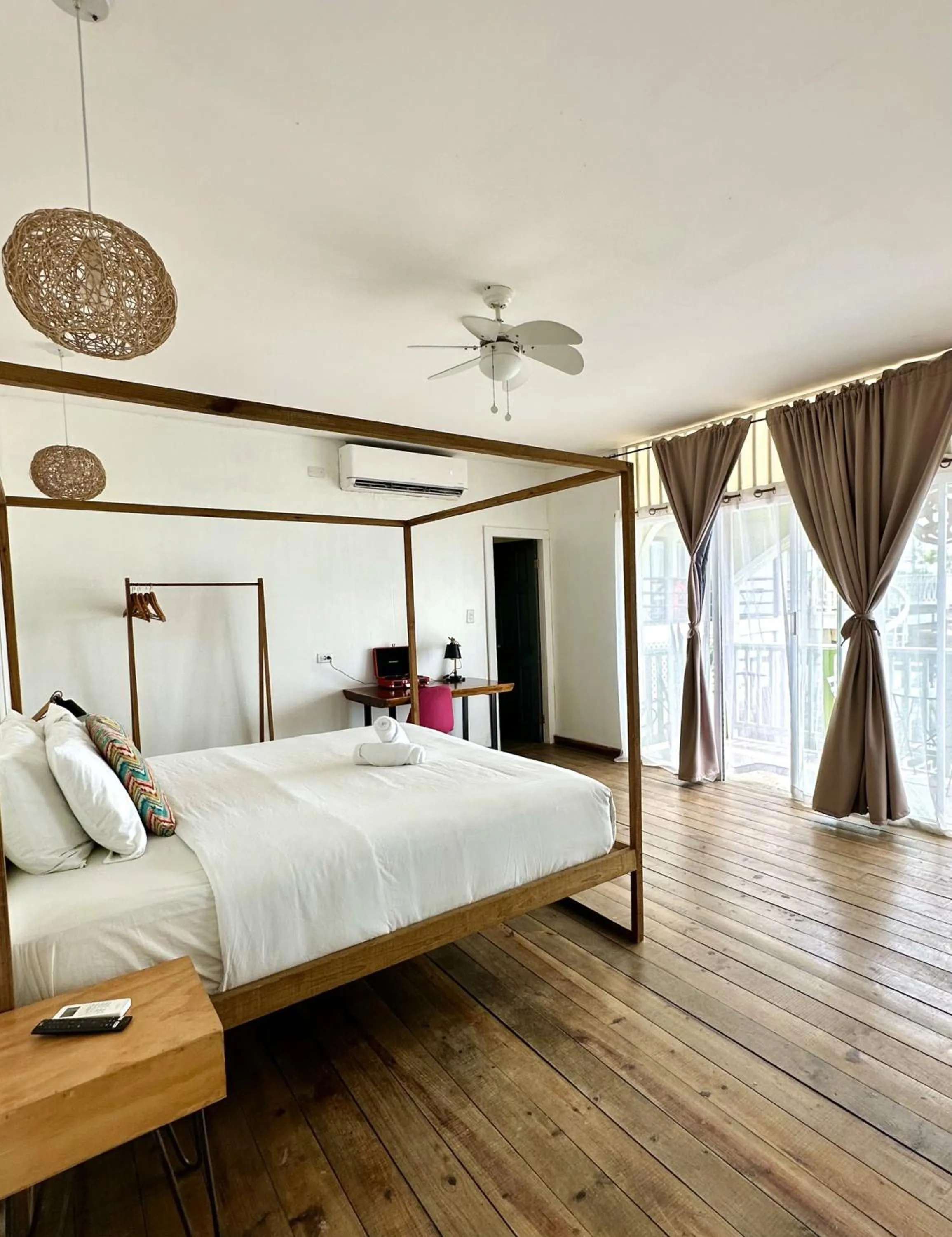 Bedroom, Bed in Klika Bocas del Toro - Formerly Selina