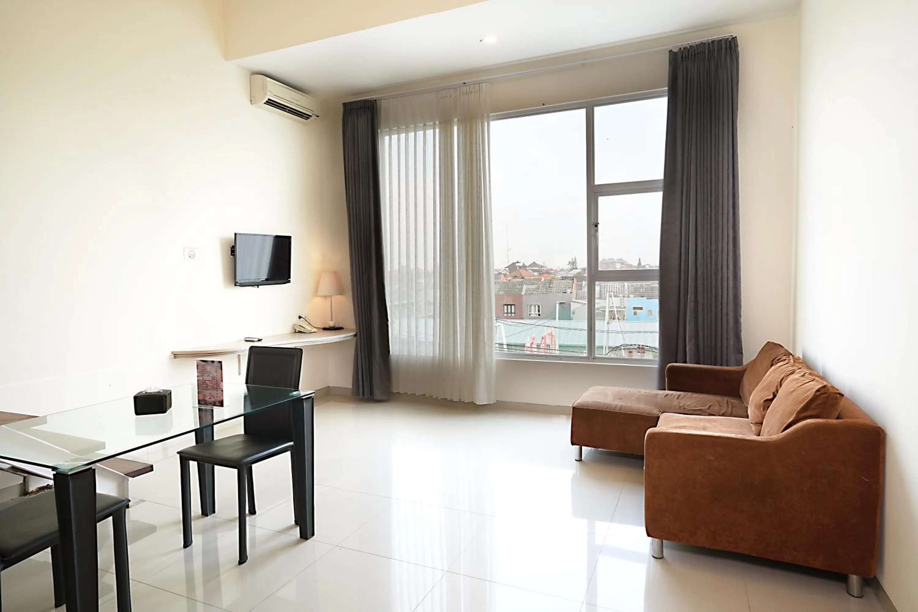 TV and multimedia in The Salak Style Hotel