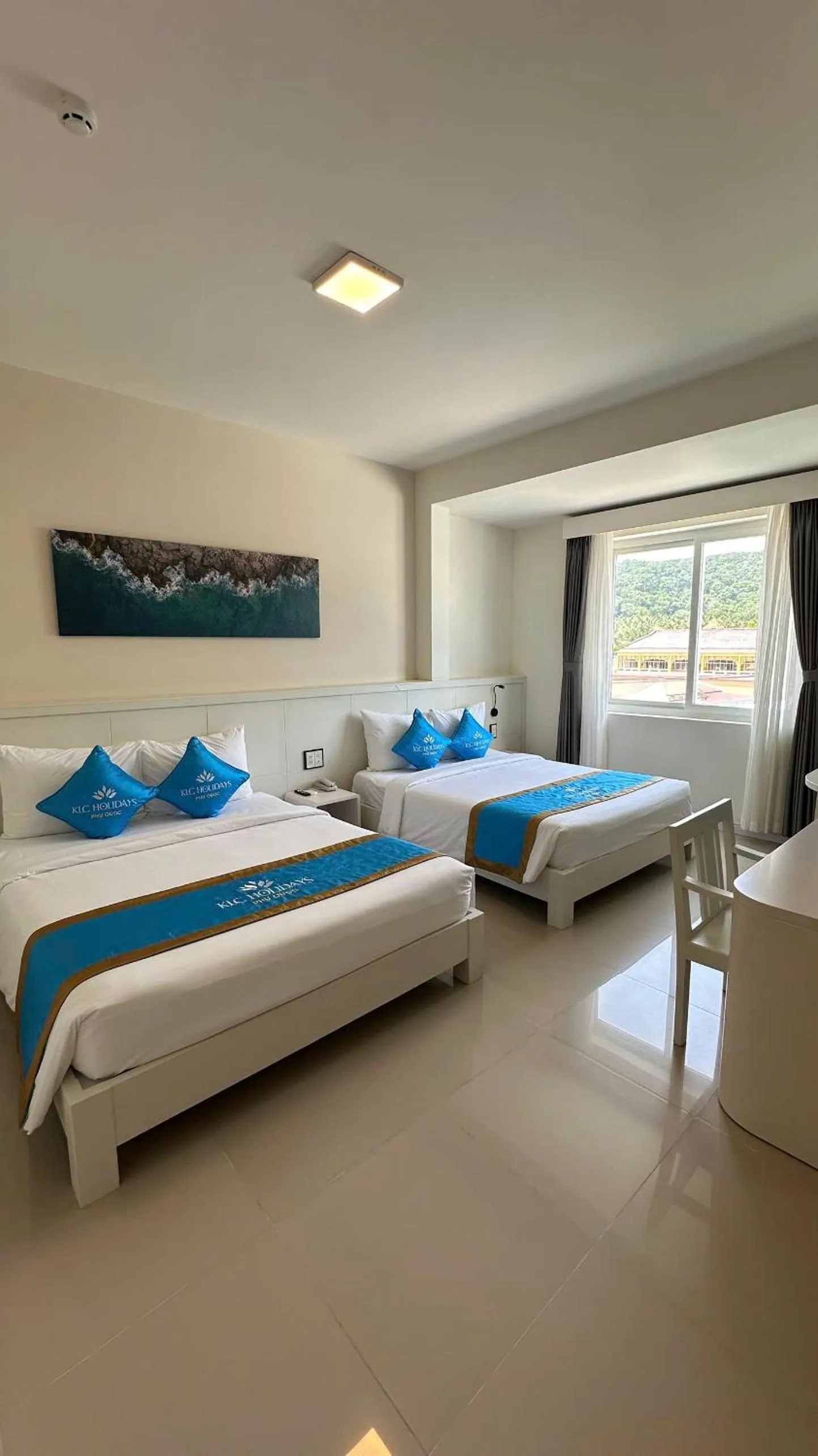 Bedroom, Bed in KLC Holidays Phu Quoc Hotel