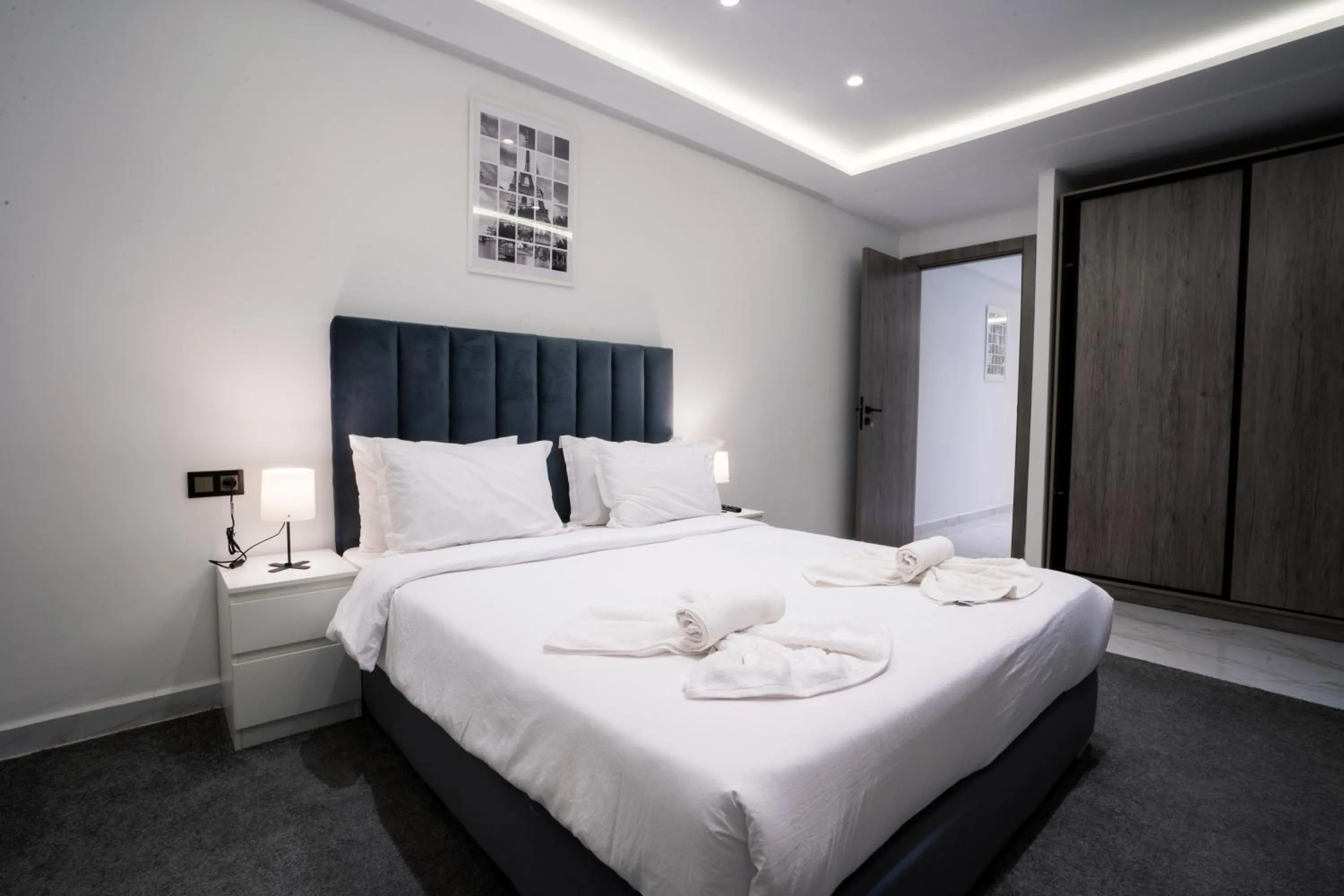 Bed in Amelia Appart-Hotel