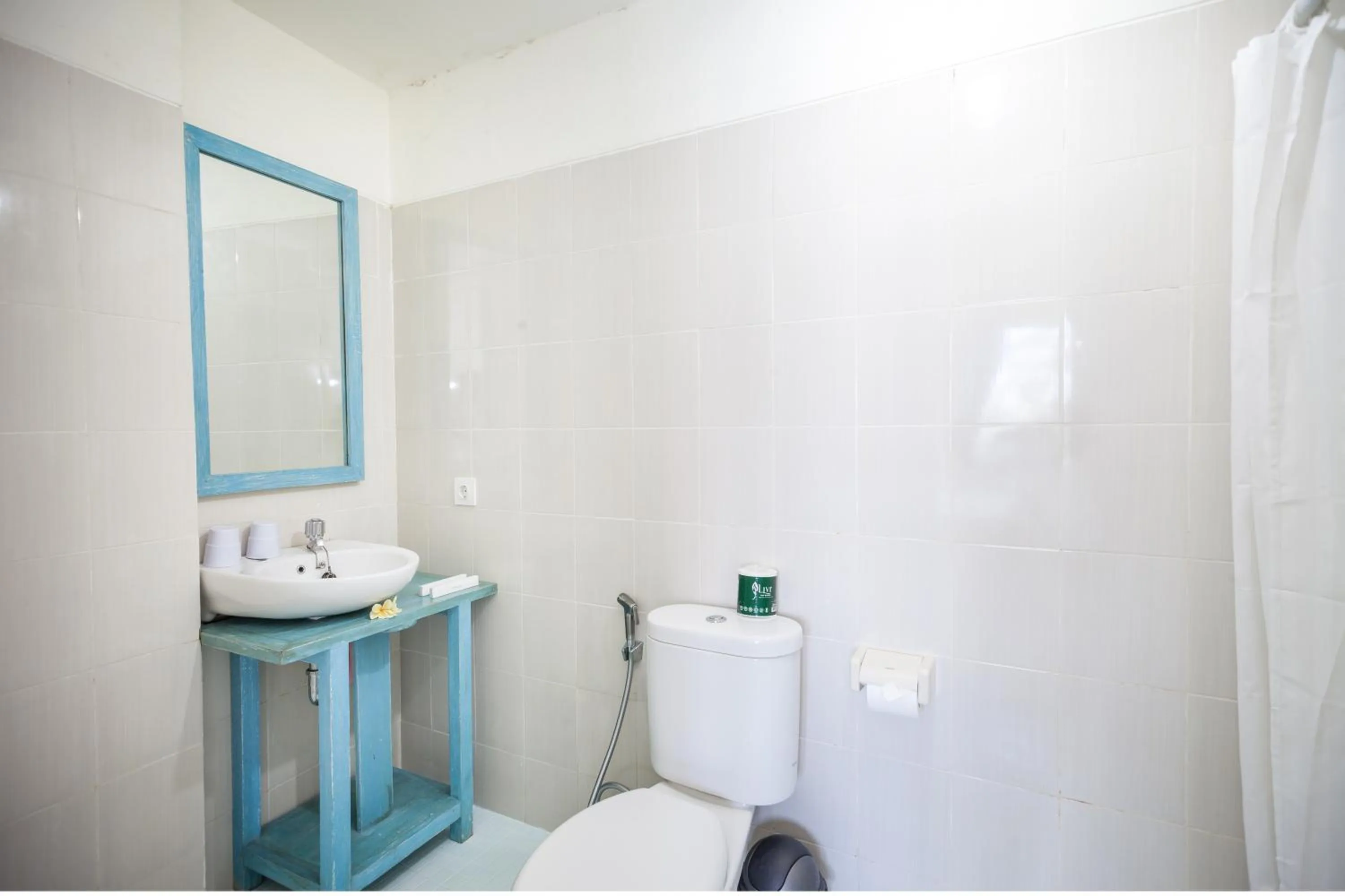 Bathroom in Paras Paros Marina Lodge