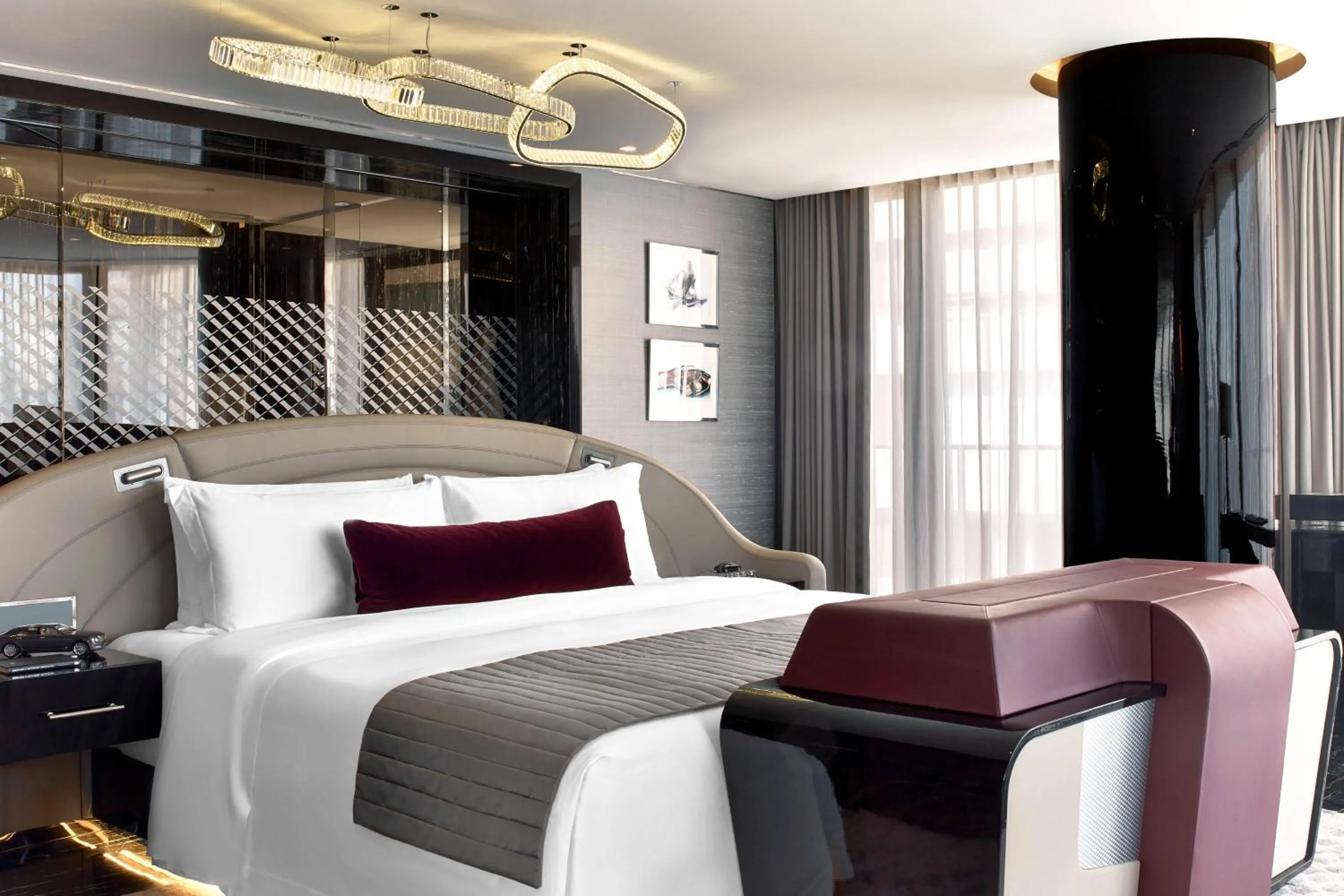 Photo of the whole room, Bed in The St. Regis Istanbul