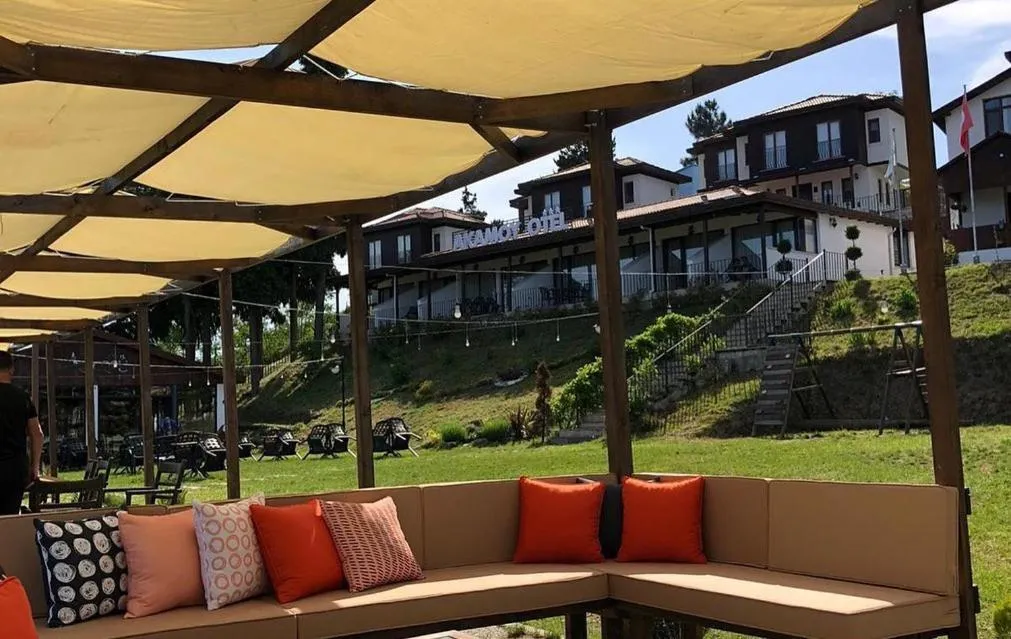 Property building in Akamoy Boztepe Hotel & restaurant