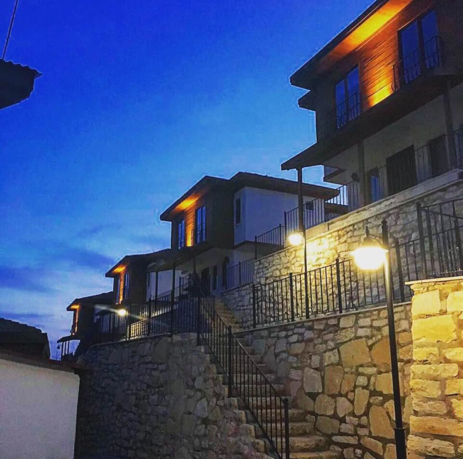 Property building in Akamoy Boztepe Hotel & restaurant