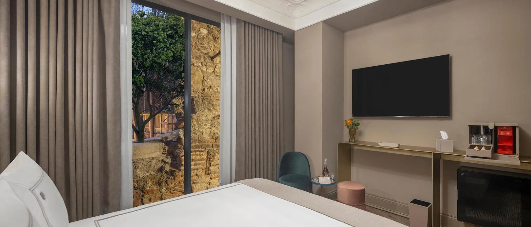 Bed in Komana Hotel Binbirdirek