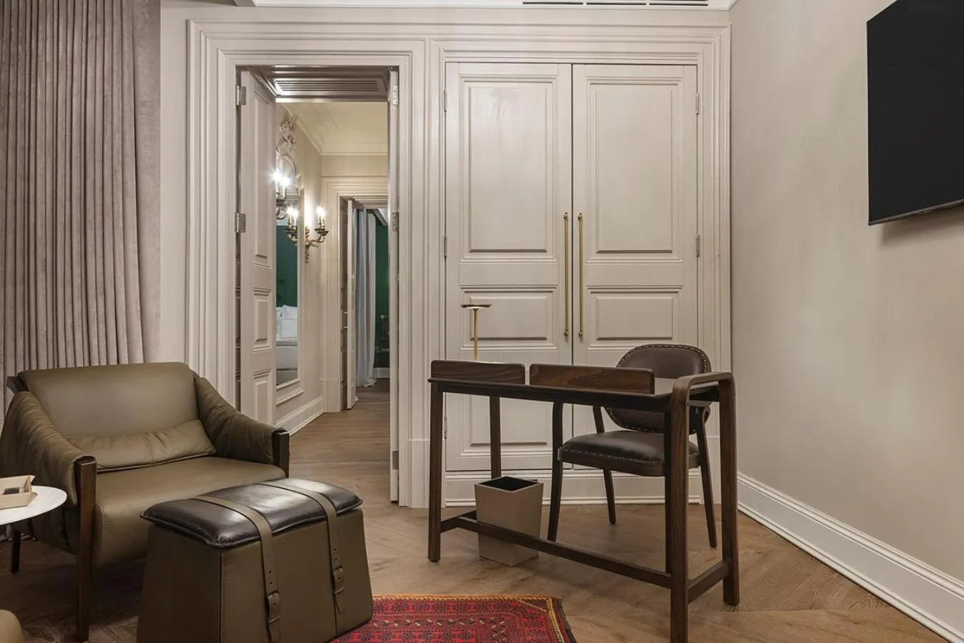 TV and multimedia in Komana Hotel Binbirdirek