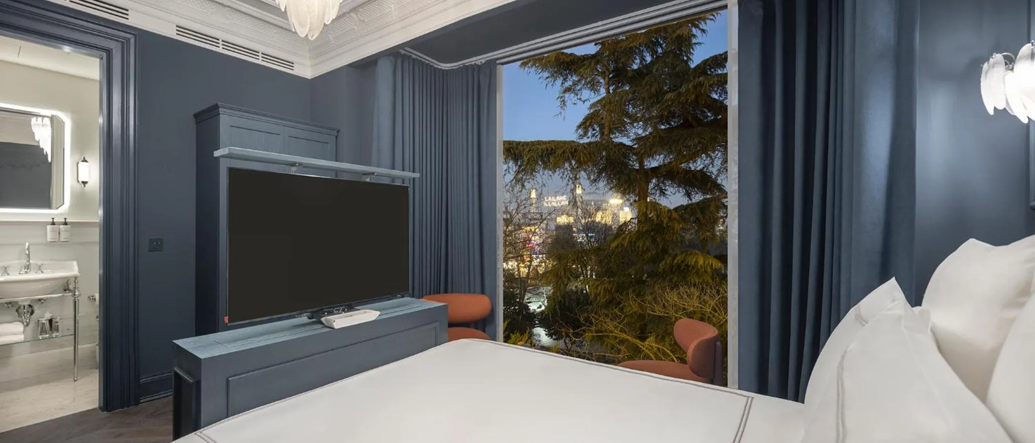 Bedroom, Bed in Komana Hotel Binbirdirek