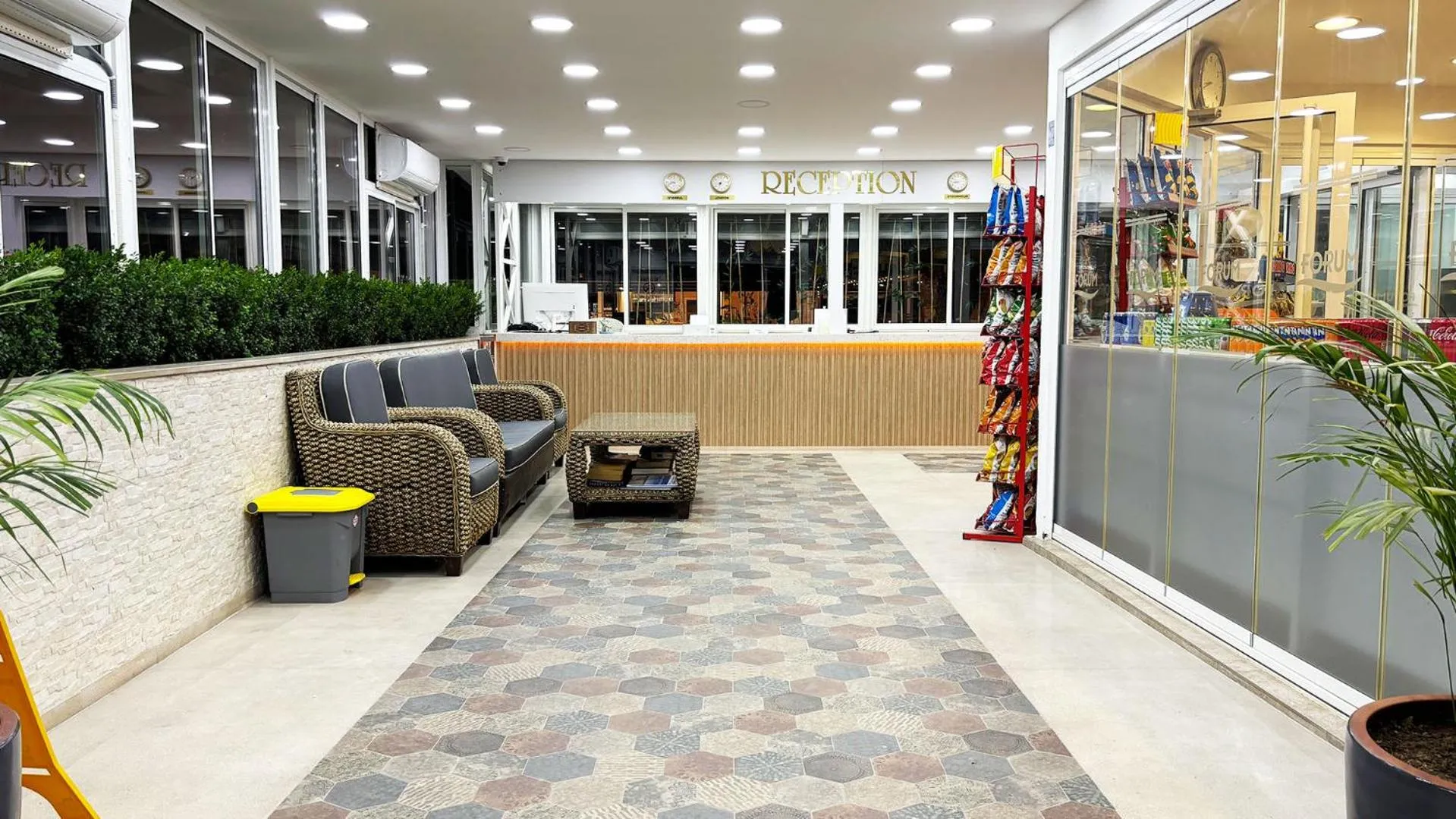 Lobby or reception in Forum Residence Hotel