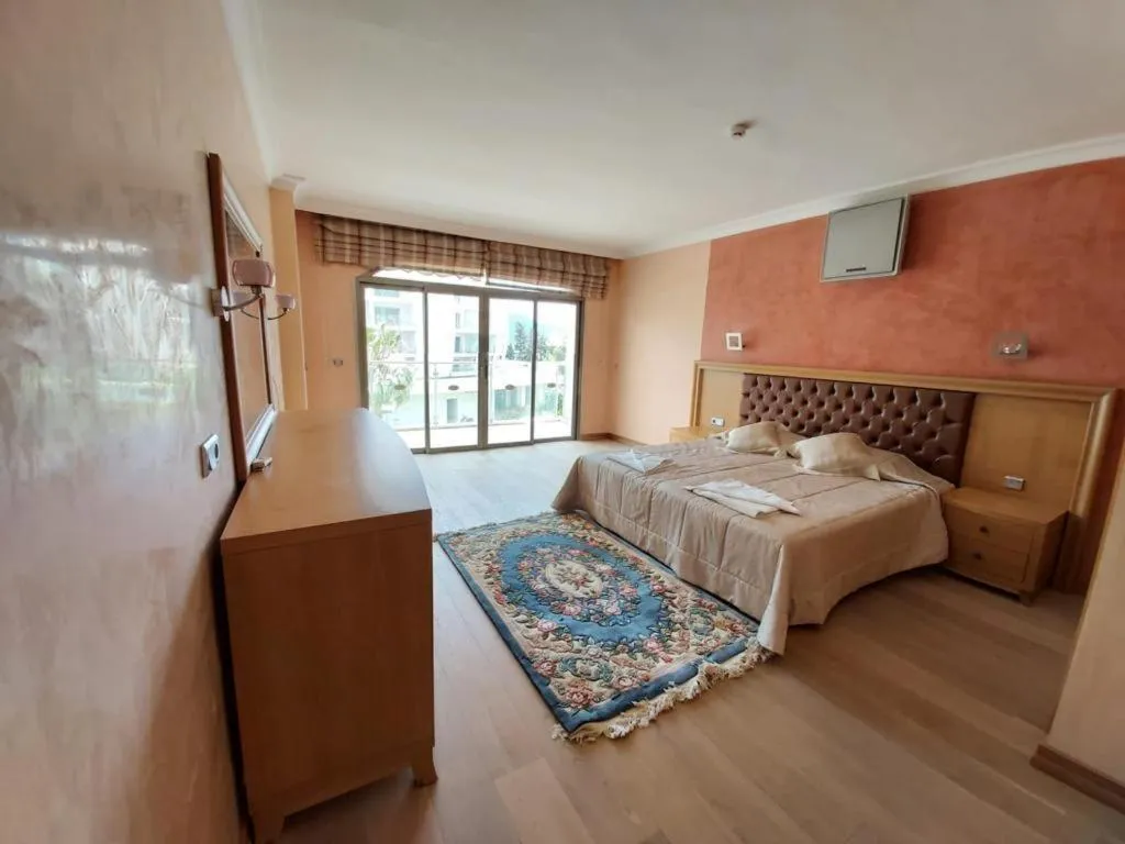 Bedroom, Bed in Forum Residence Hotel