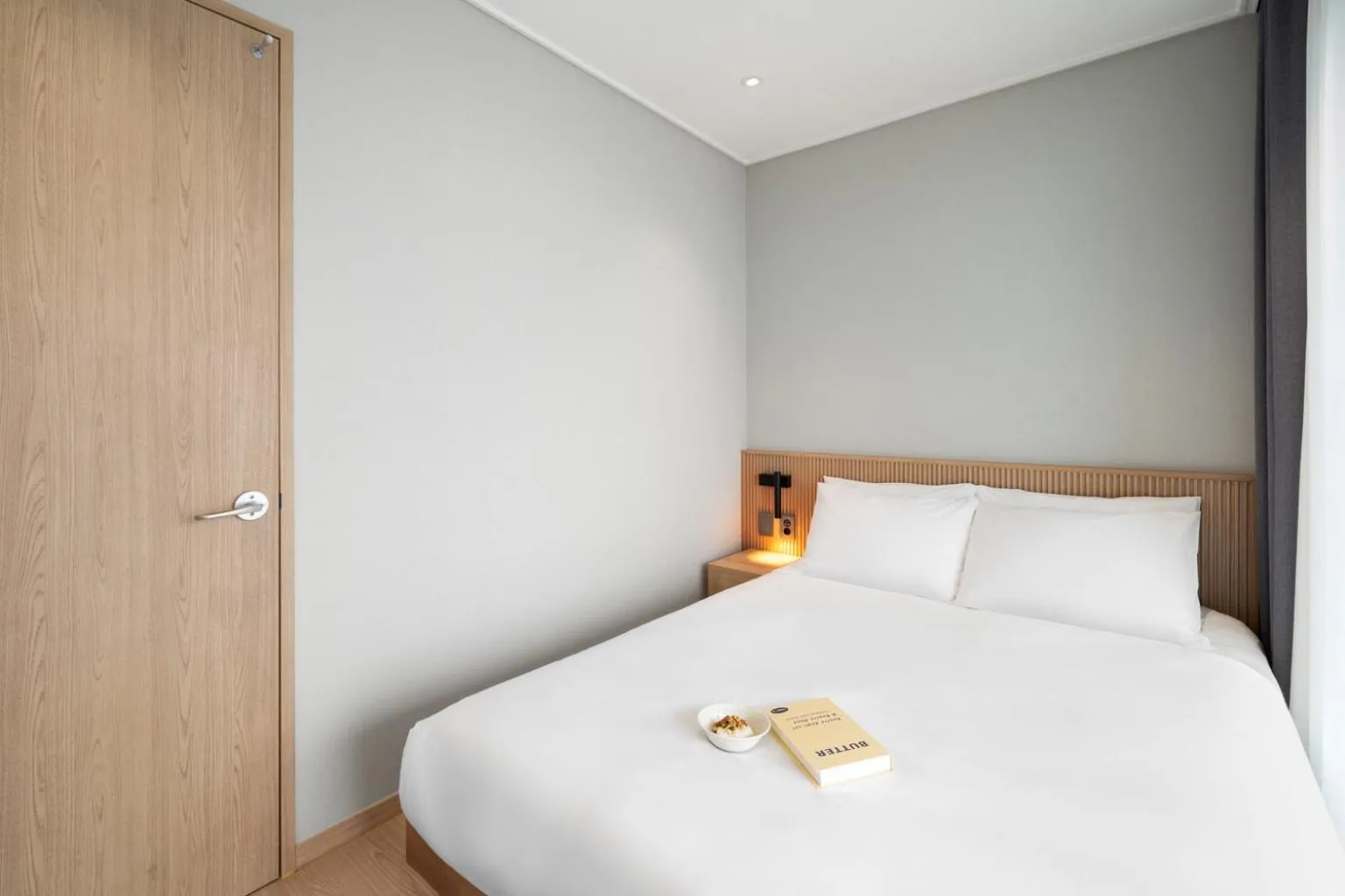 Bed in Le Collective Sokcho Beach