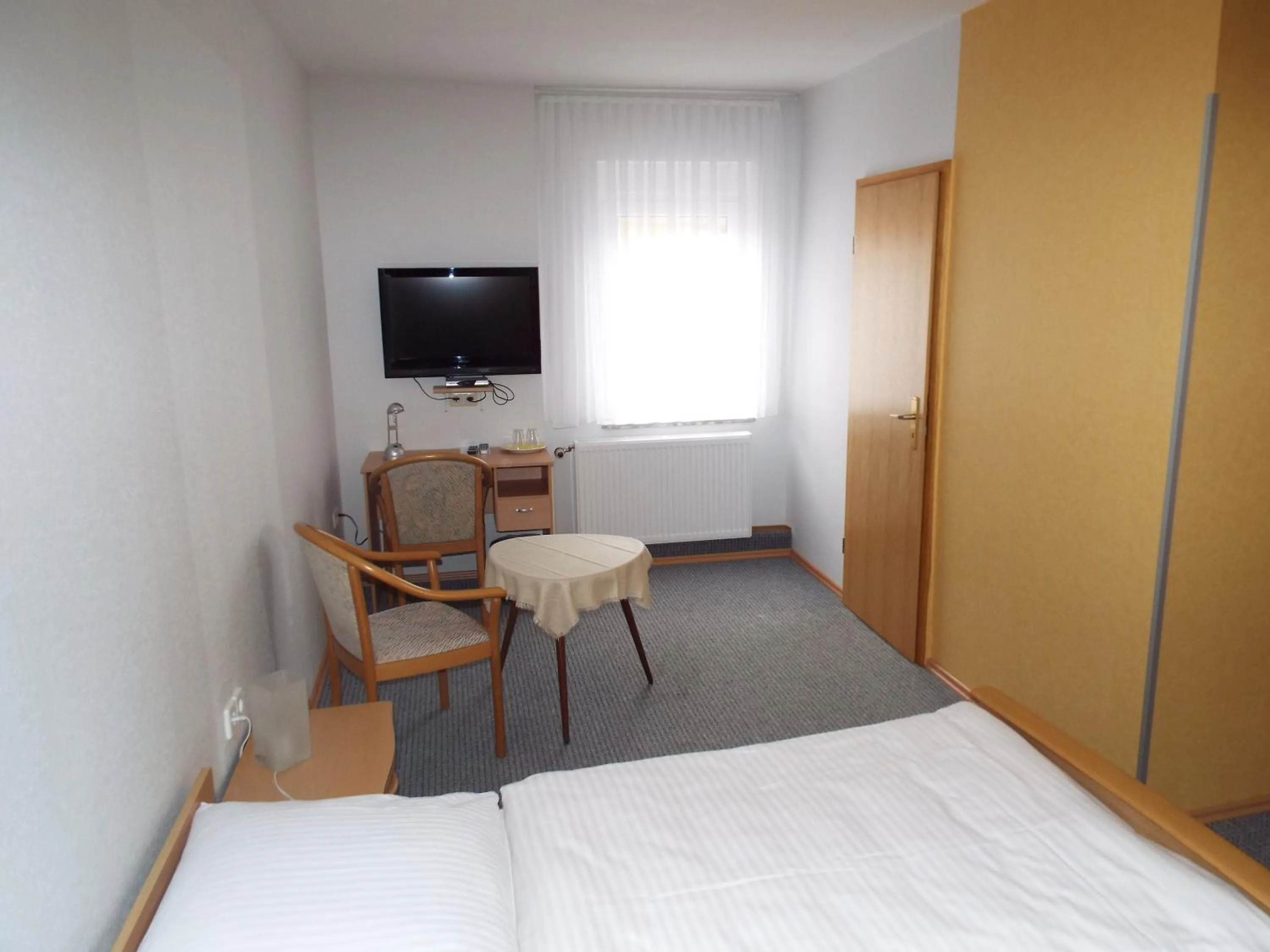 Double Room - single occupancy in Hotel garni Zum Reinhardswald