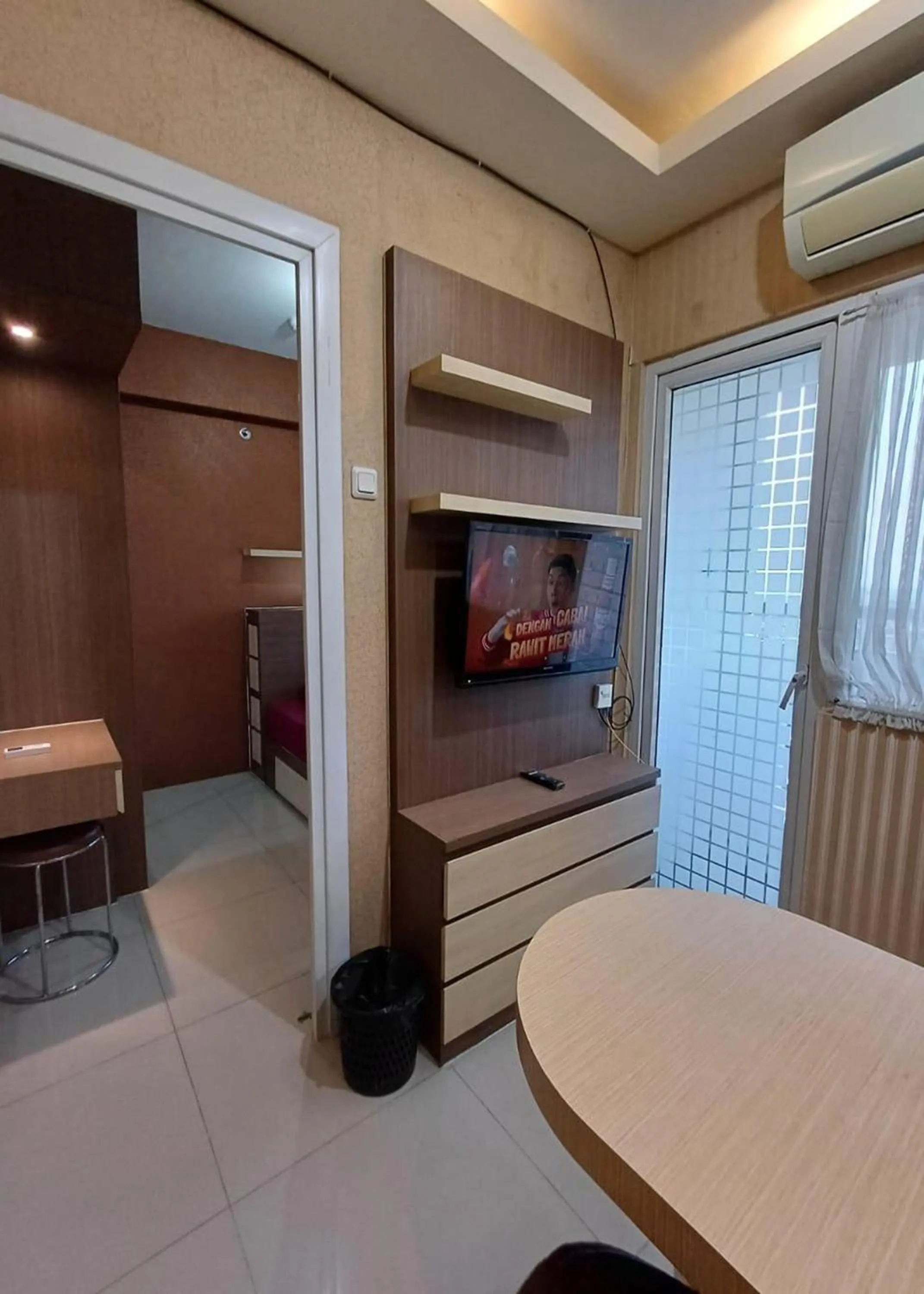 Bed in Green Pramuka by Uchi Property