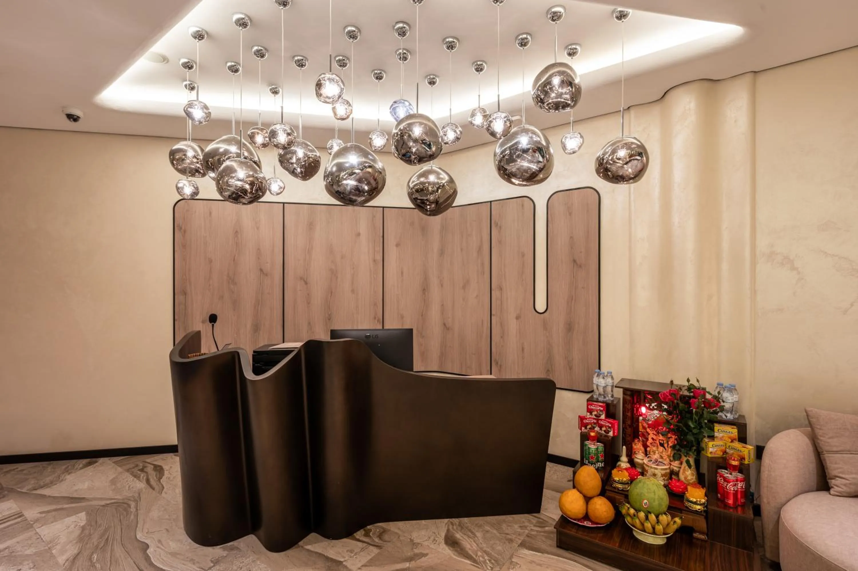 iRest Signature Ba Dinh Lakeside