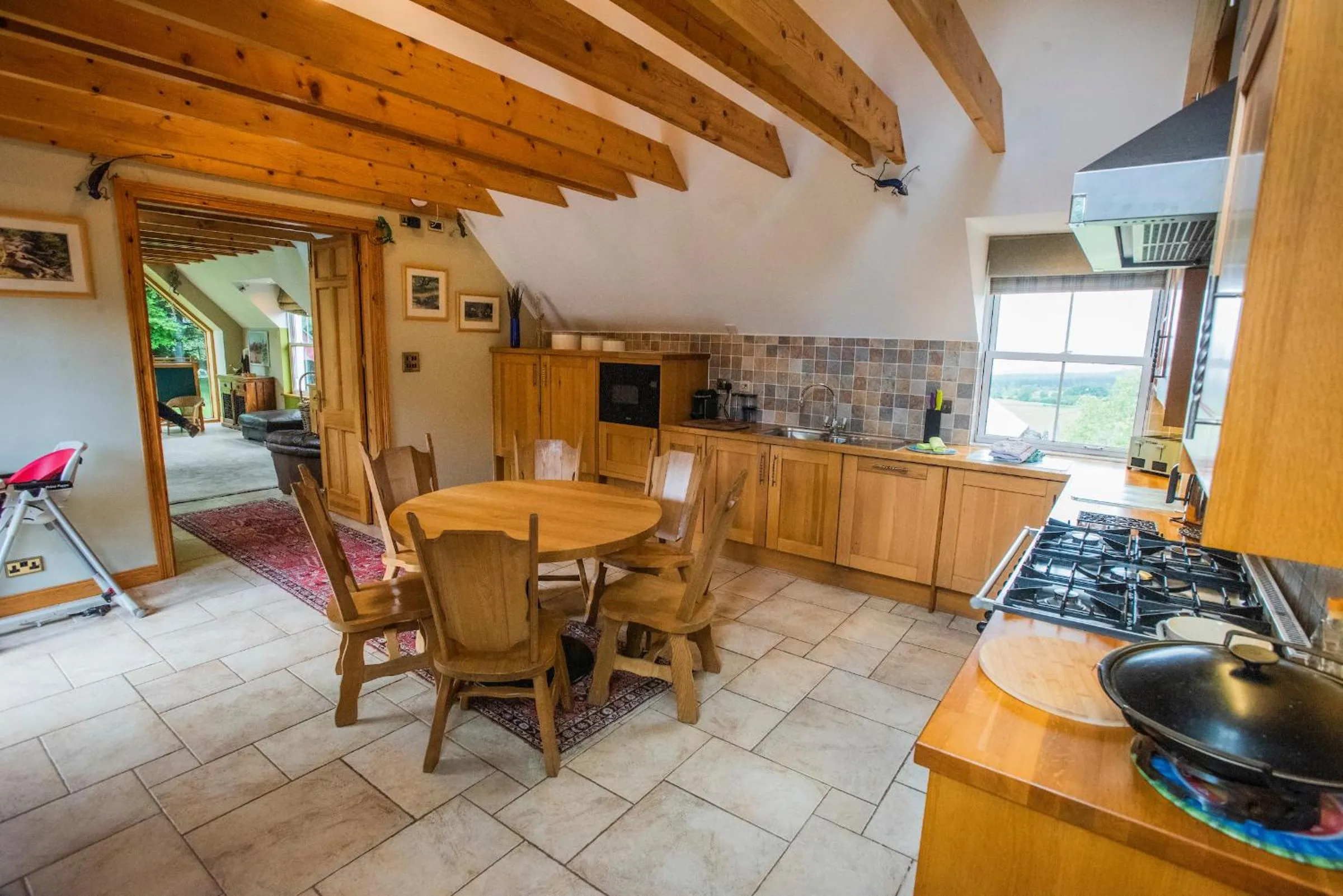 Kitchen or kitchenette in Errichel House and Cottages
