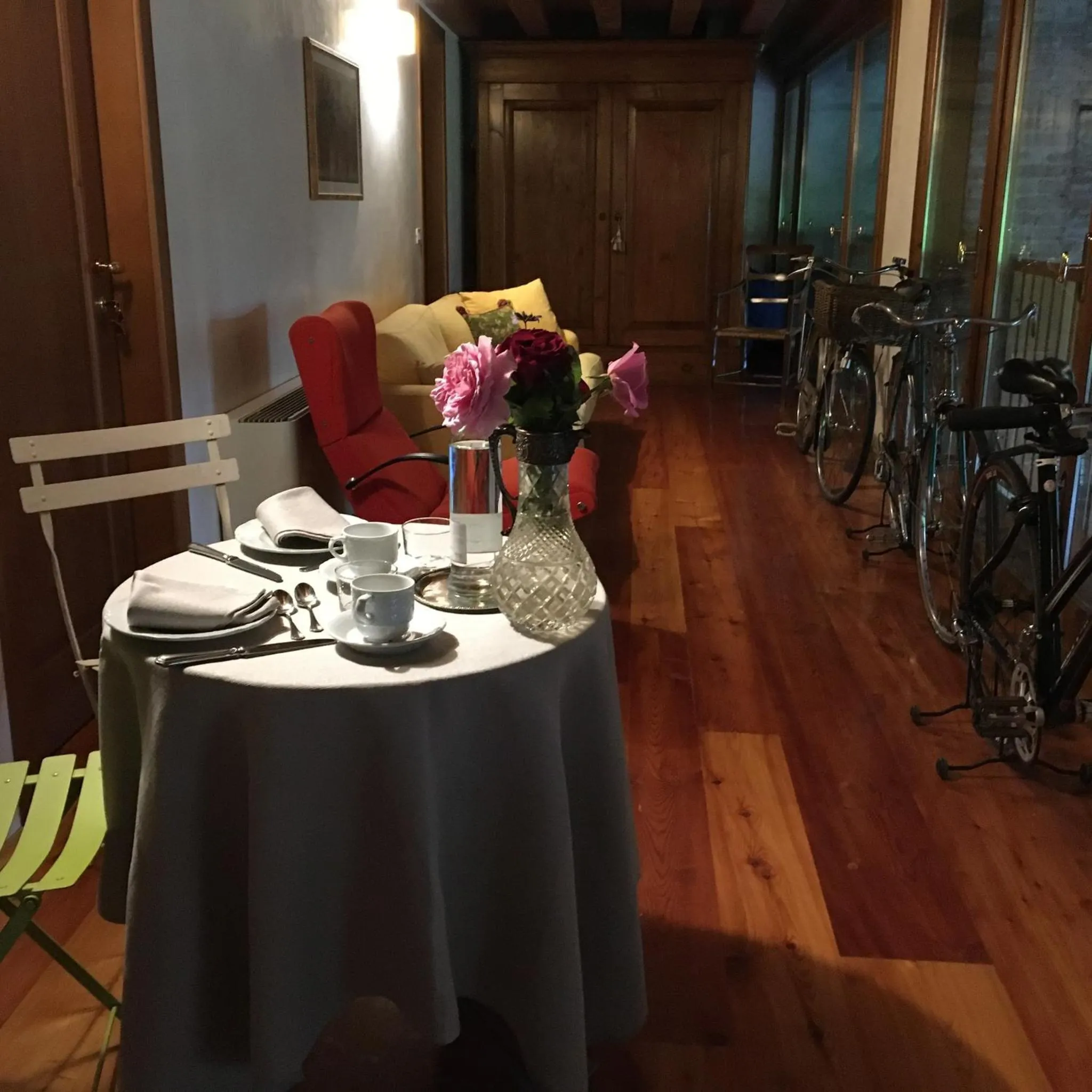 Cycling in Palazzetto Ardi