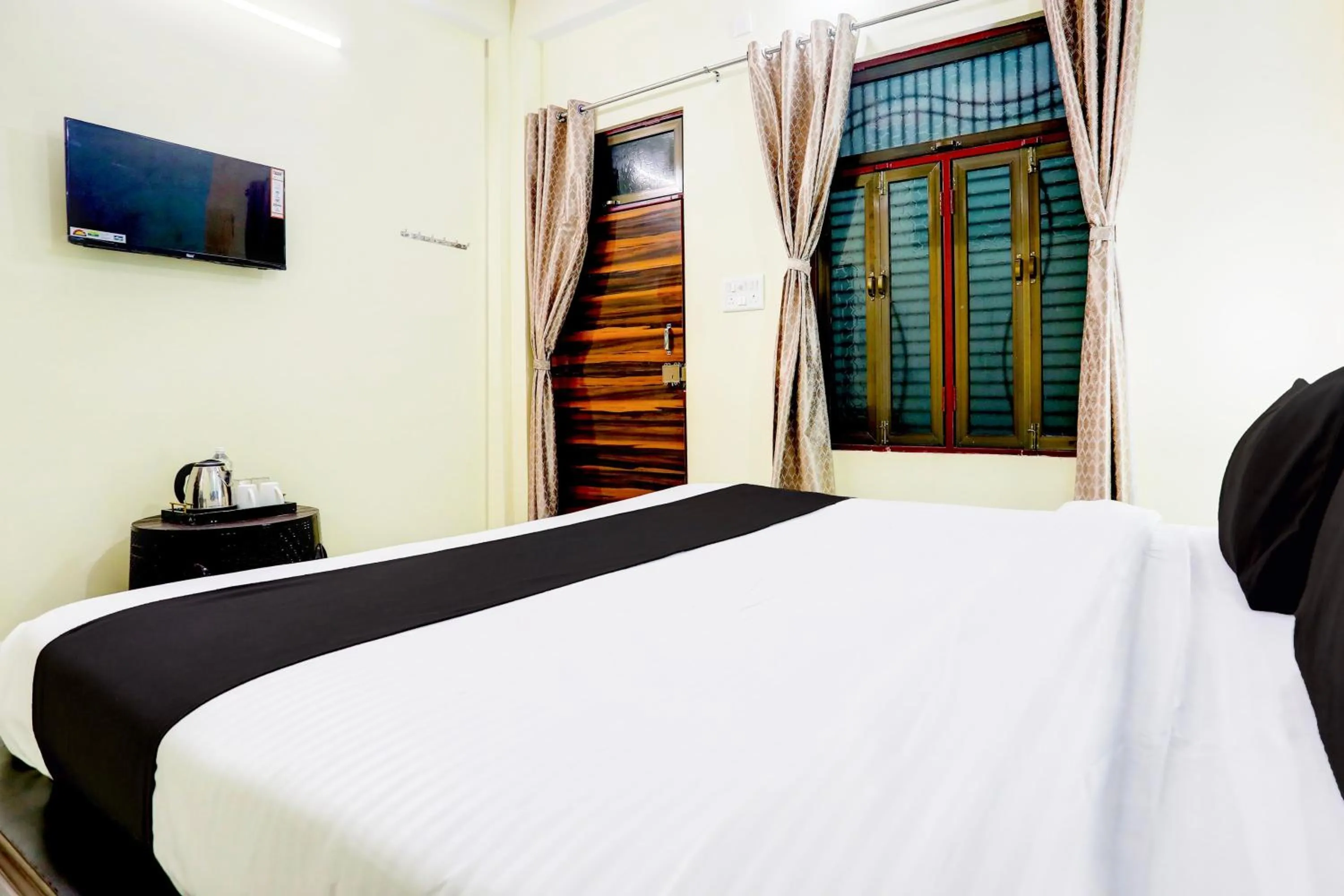 Bedroom, Bed in Hotel O Galaxy