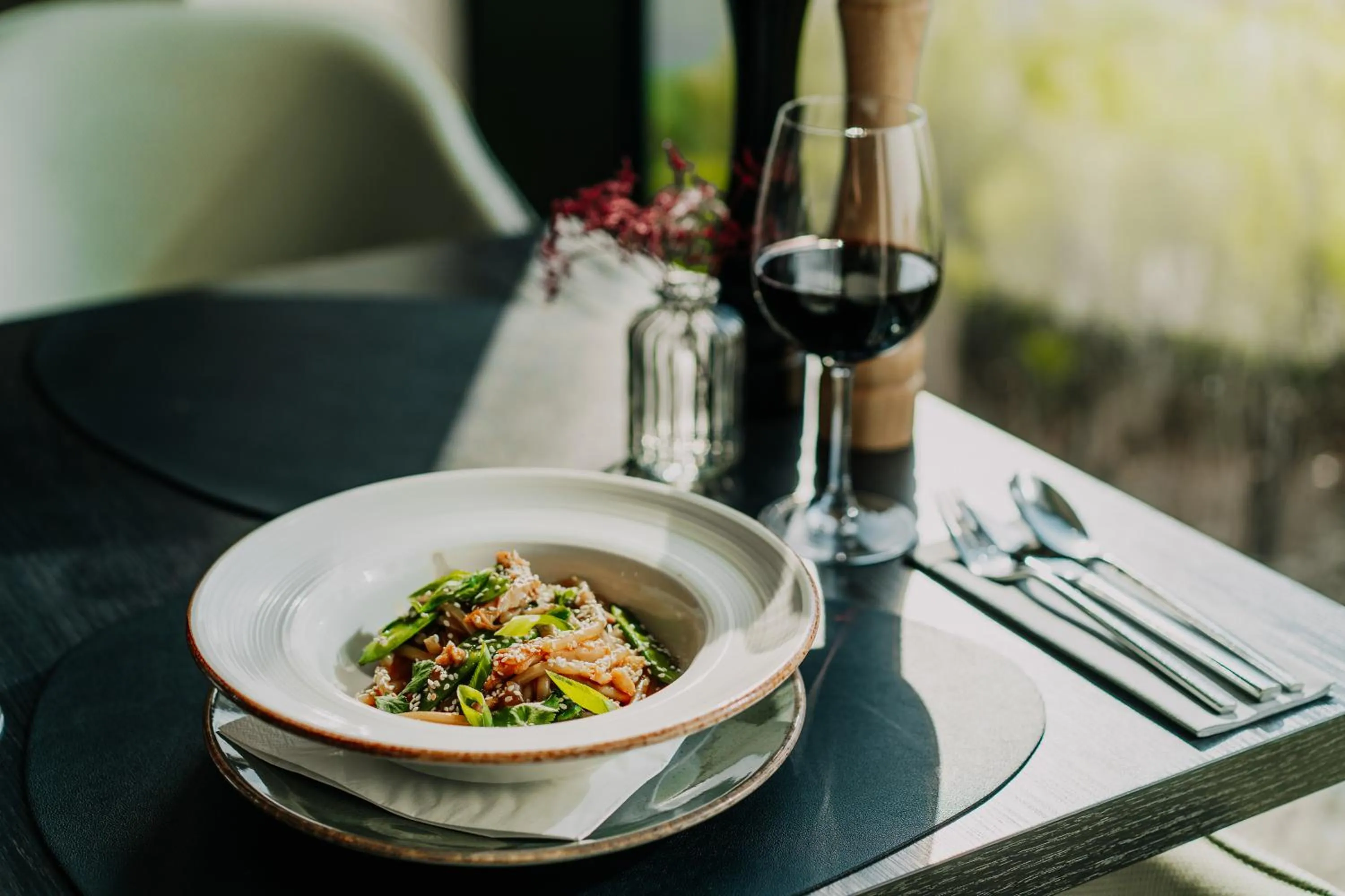 Restaurant/places to eat in Q Hotel Plus Kraków