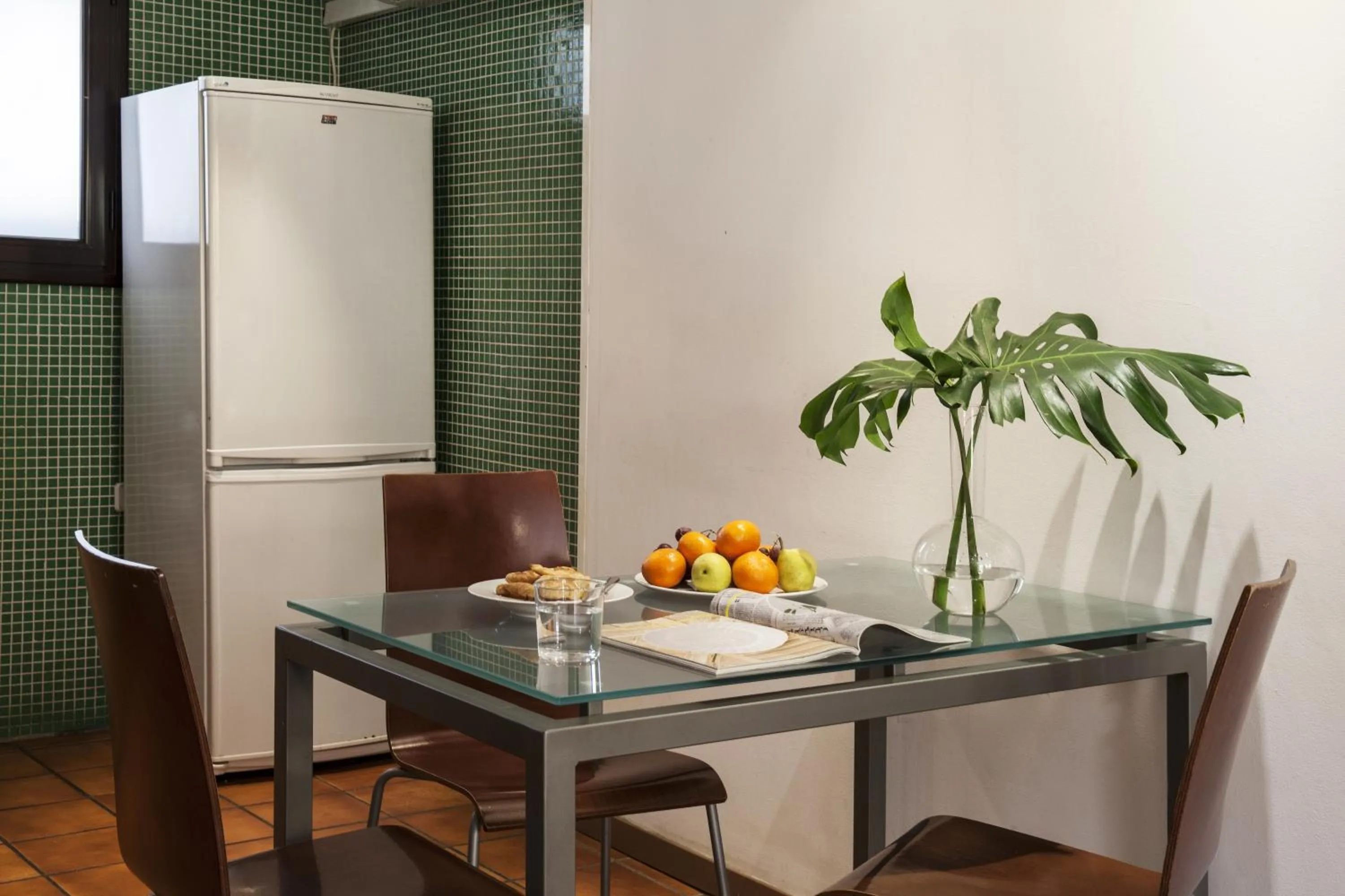 Kitchen or kitchenette in AinB Las Ramblas-Guardia Apartments