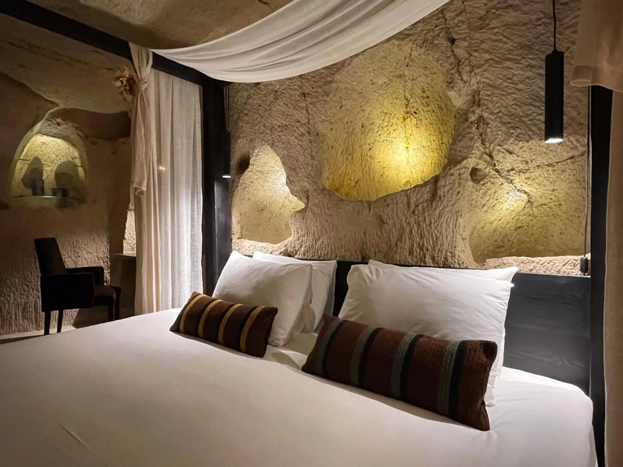 Photo of the whole room, Bed in Casa Cappadocia