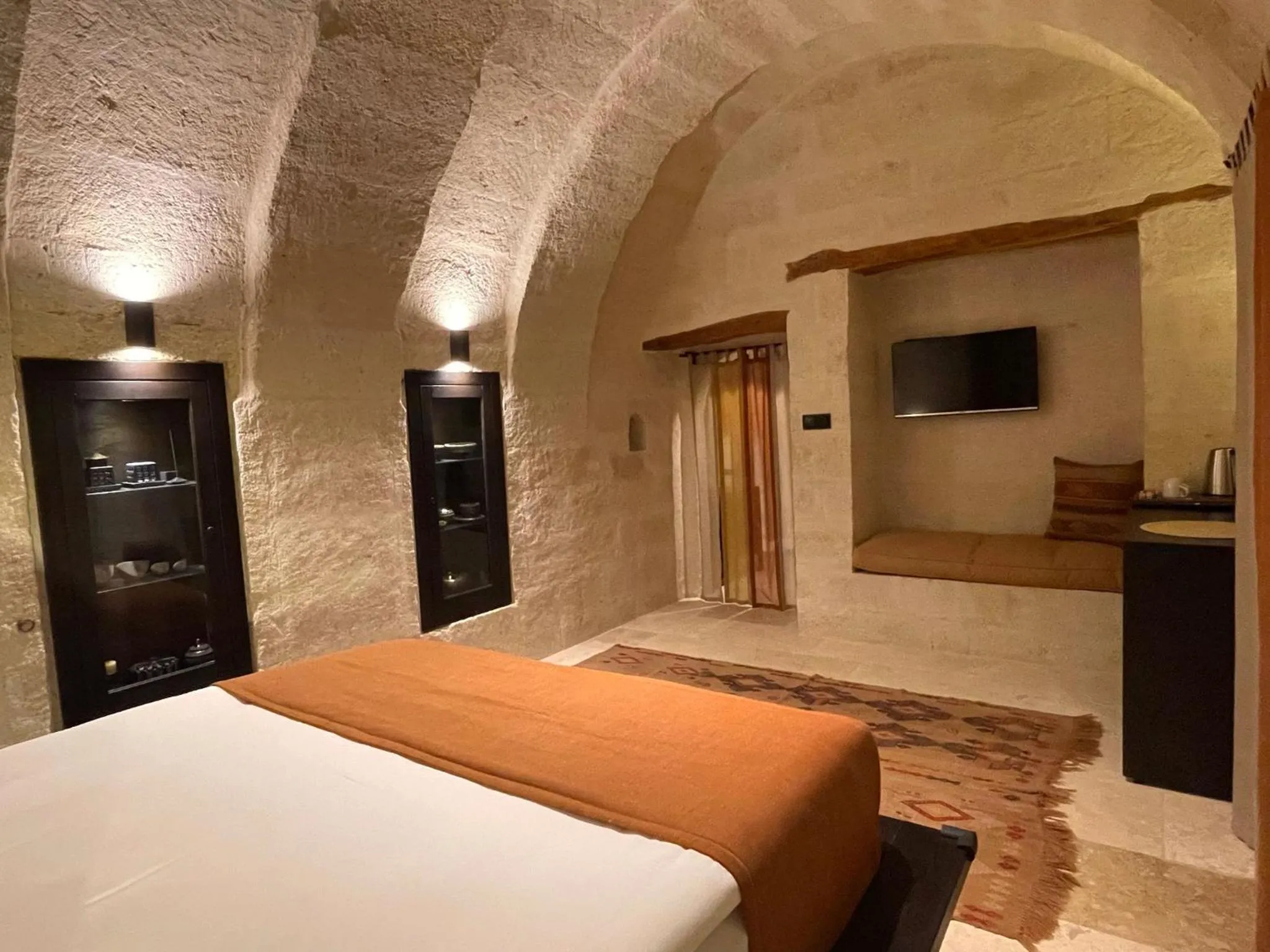 Photo of the whole room, Bed in Casa Cappadocia