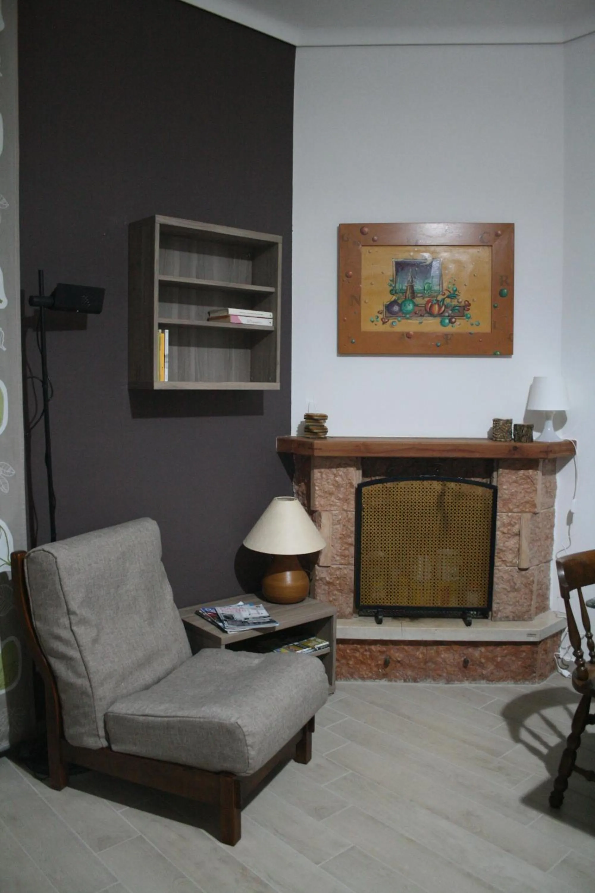 Communal lounge/ TV room in B&B Santiago