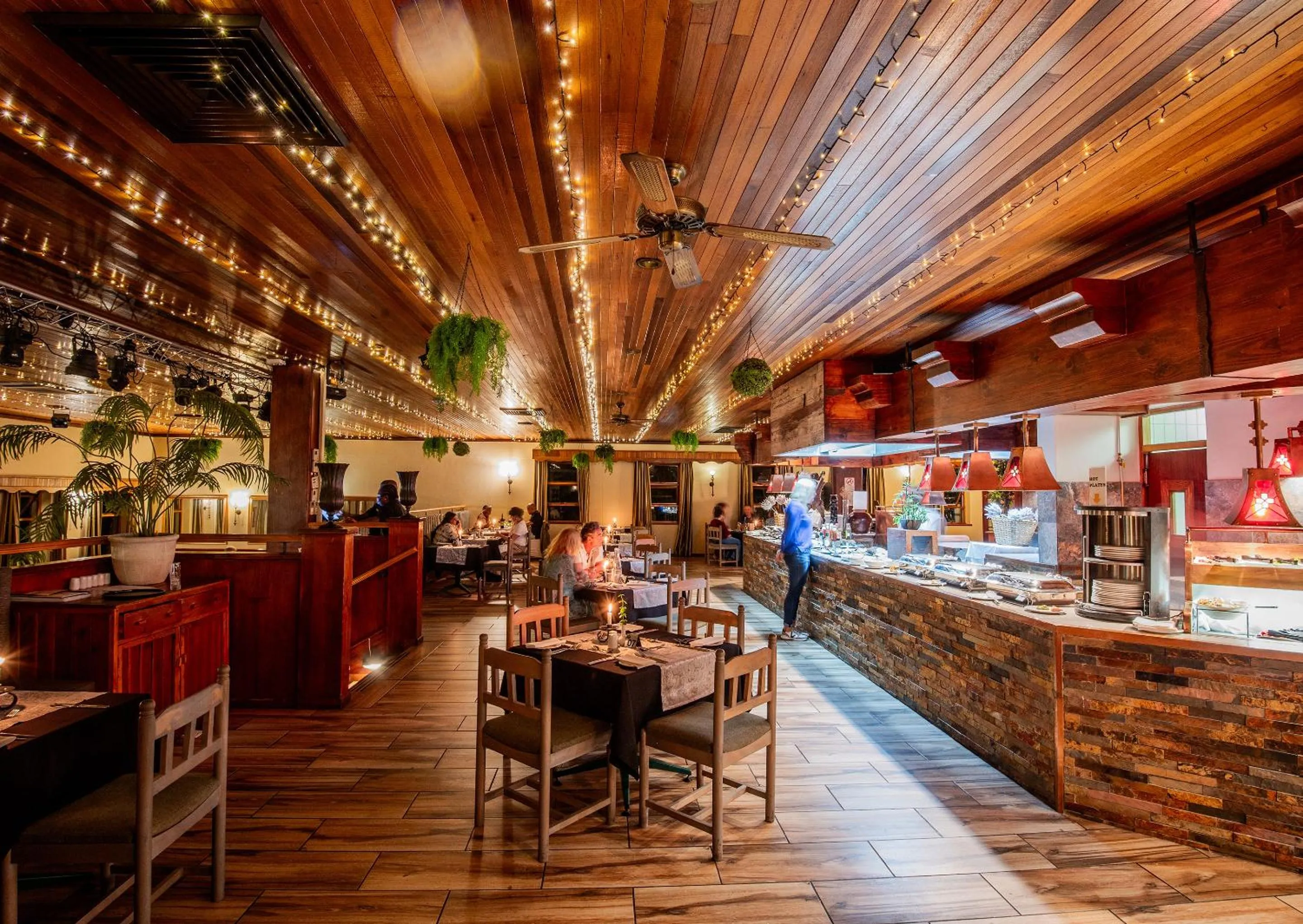 Restaurant/places to eat in Little Switzerland Resort by Dream Resorts