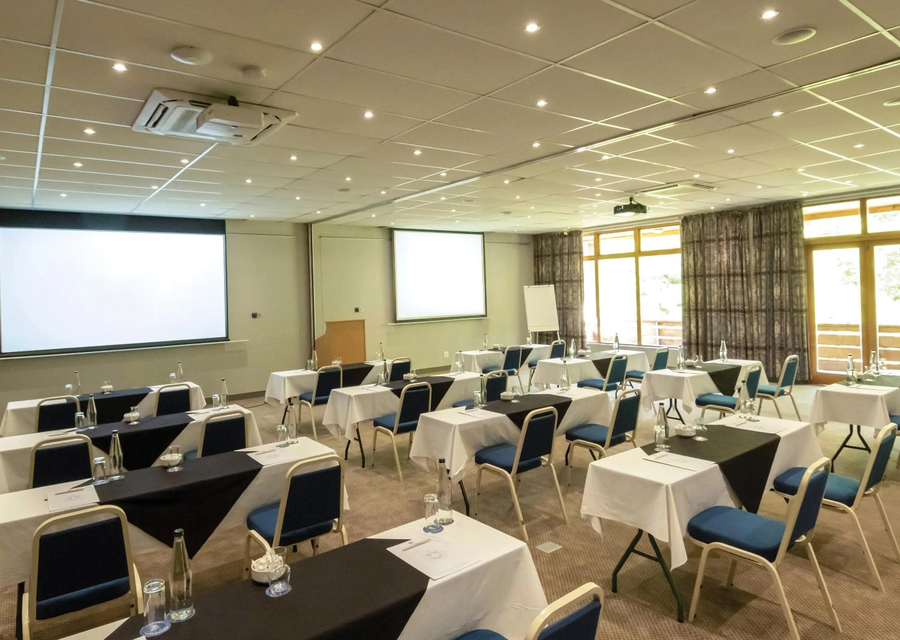 TV and multimedia in Little Switzerland Resort by Dream Resorts