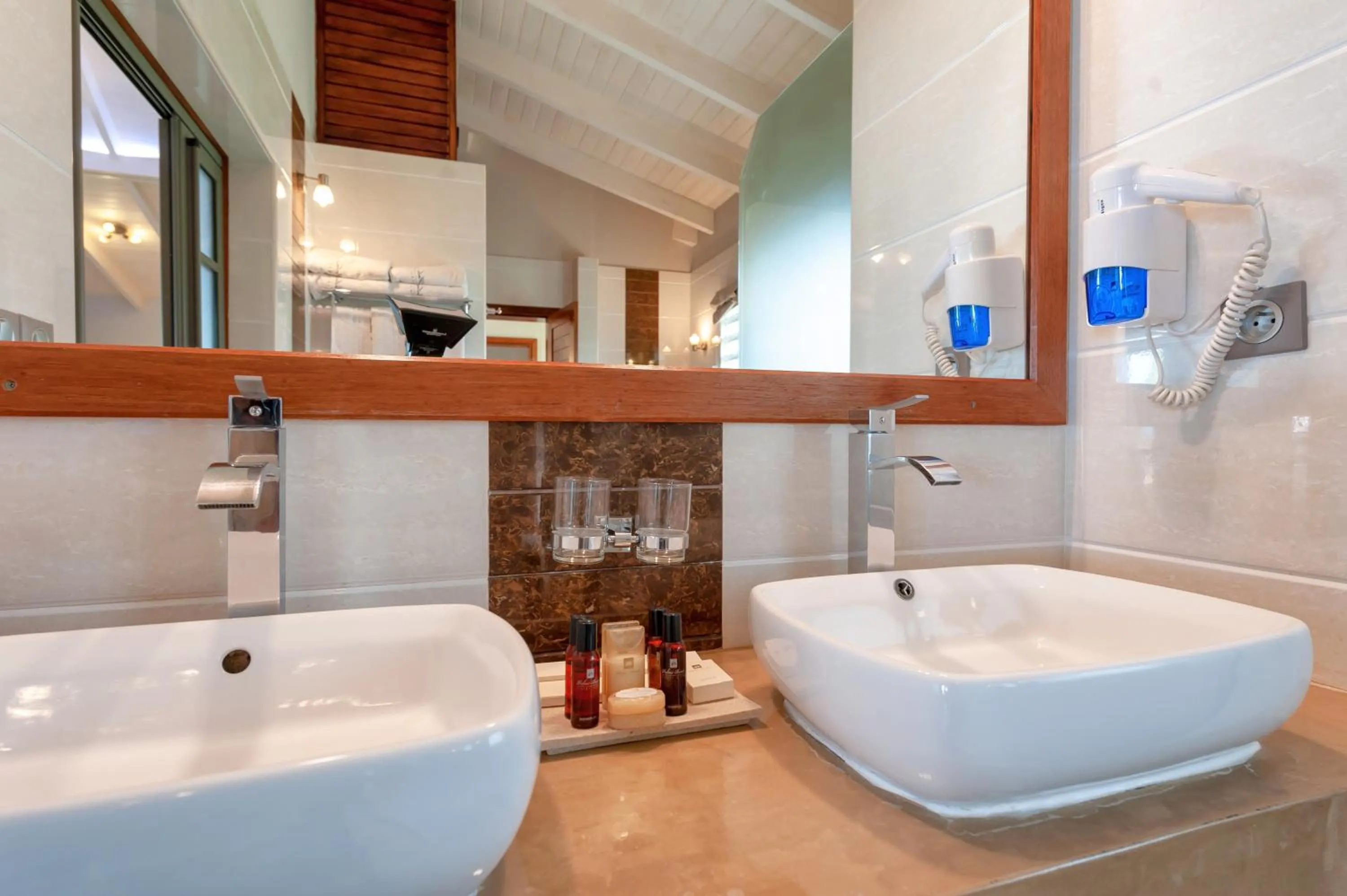 Palm Beach Resort & Spa