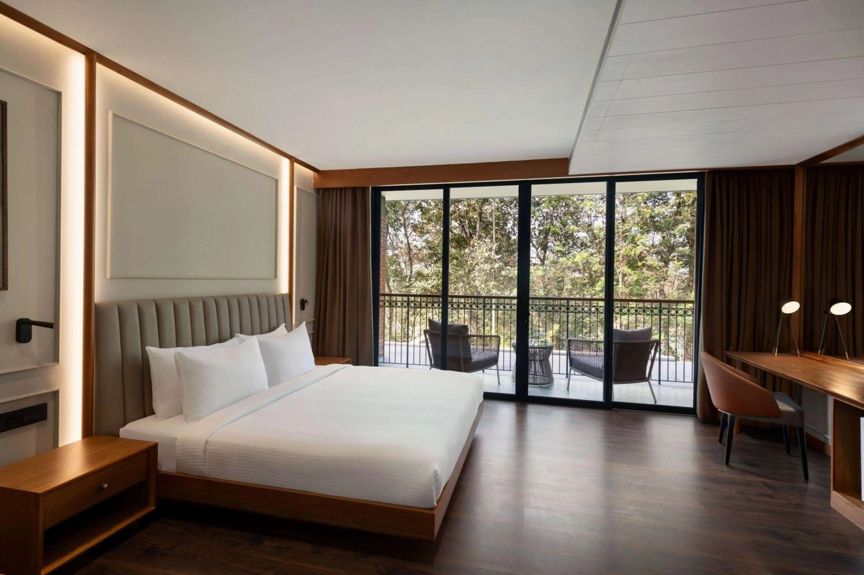 Photo of the whole room, Bed in Morickap Lord's 83, Trademark Collection by Wyndham