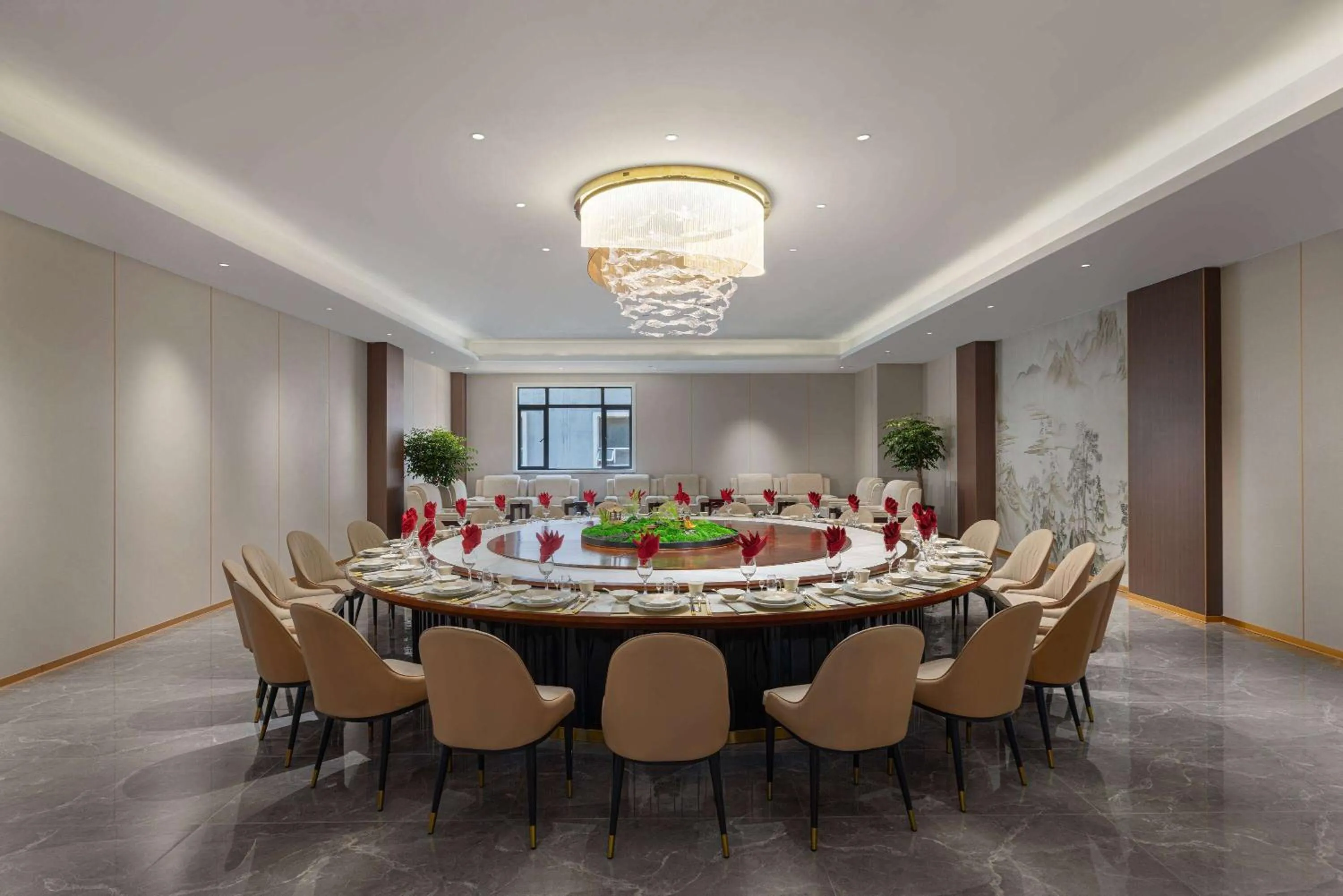 Restaurant/places to eat in Ramada Plaza by Wyndham Ezhou Binjiang